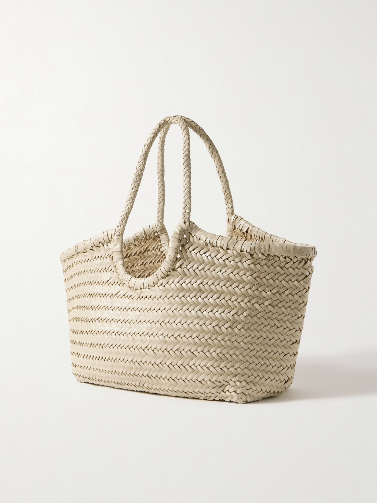 Shop Dragon Diffusion Nantucket Large Woven Leather Tote In Cream