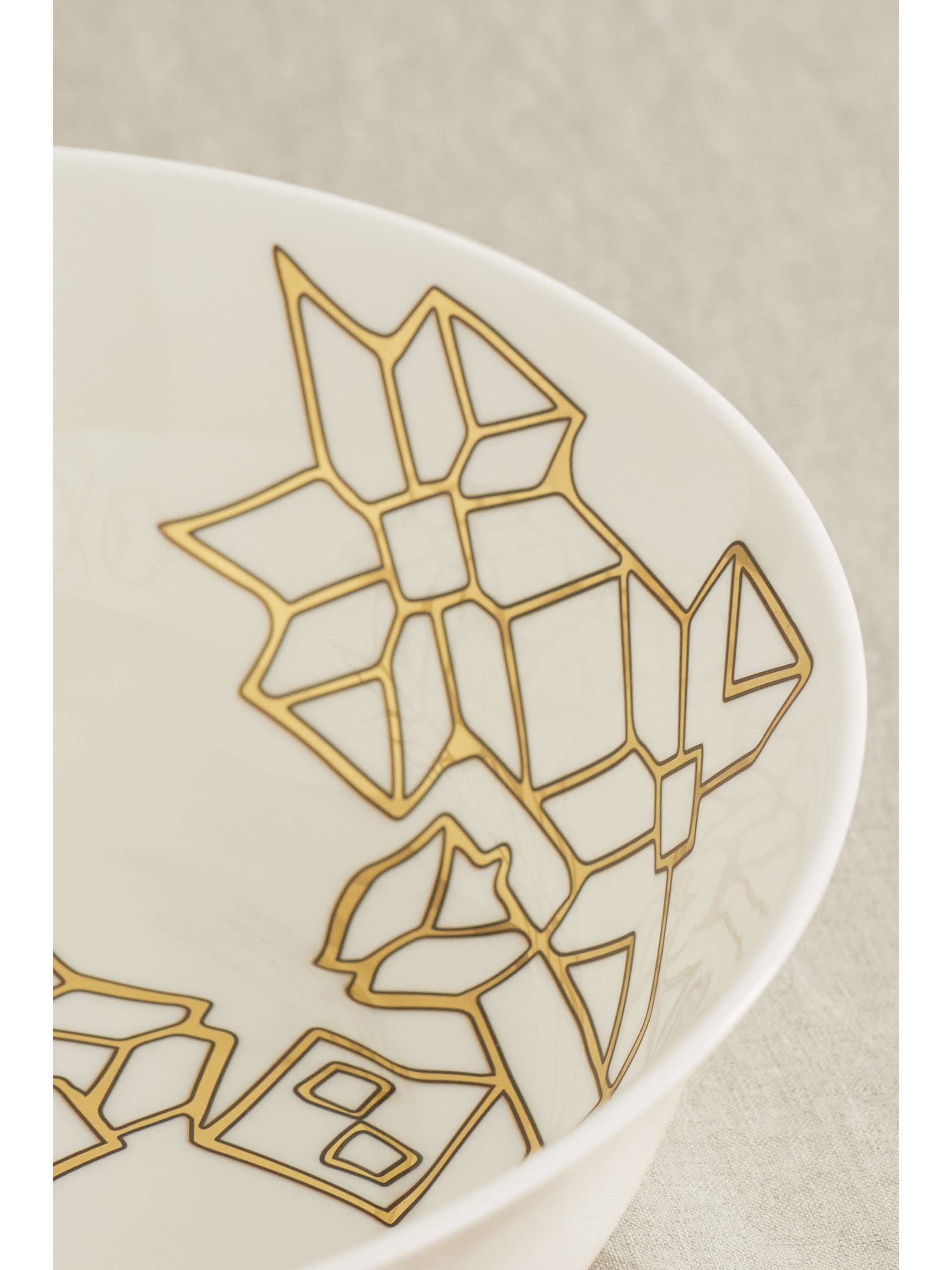 NIMEROLOGY Here Comes the Sun 26mm gold-plated bone china bowl