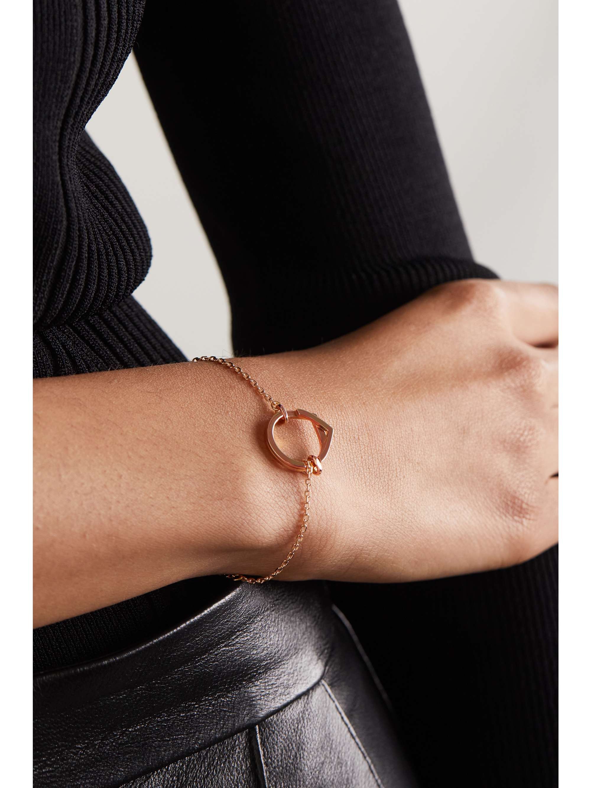 REPOSSI Bracelet en or rose 18 carats (750/1000)