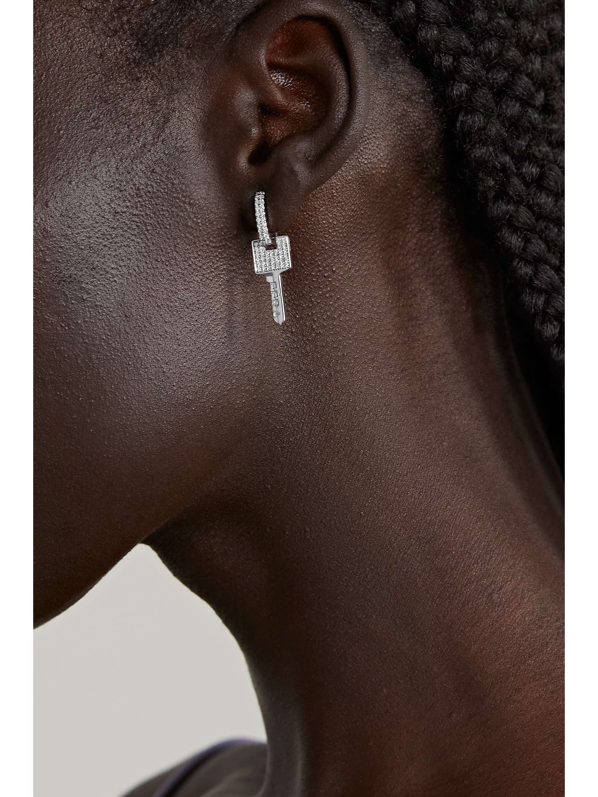 EÉRA Key white gold, silver and diamond single earring