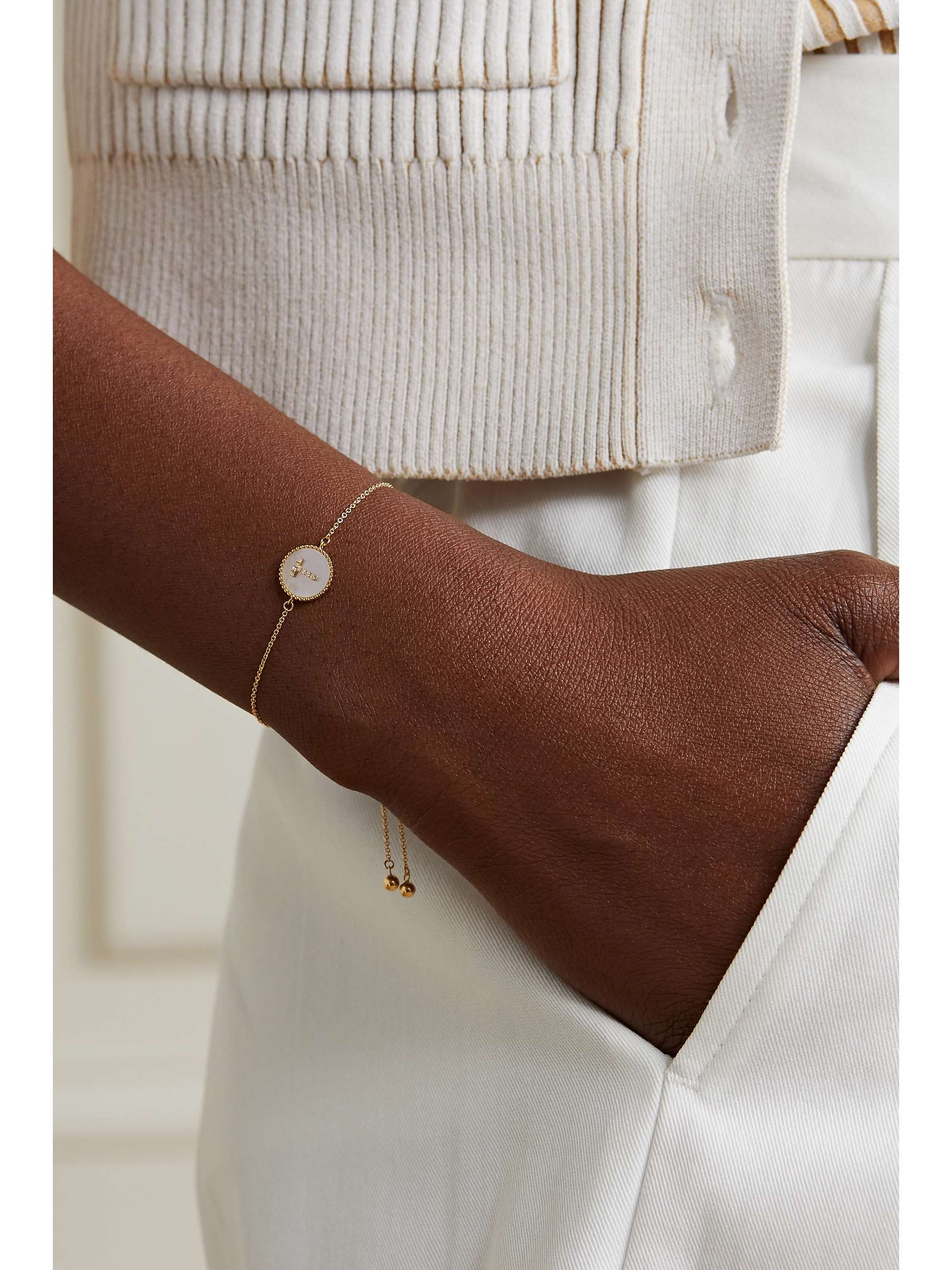 STONE AND STRAND Moonlight Pavé Initial 10-karat gold, mother-of-pearl and diamond bracelet