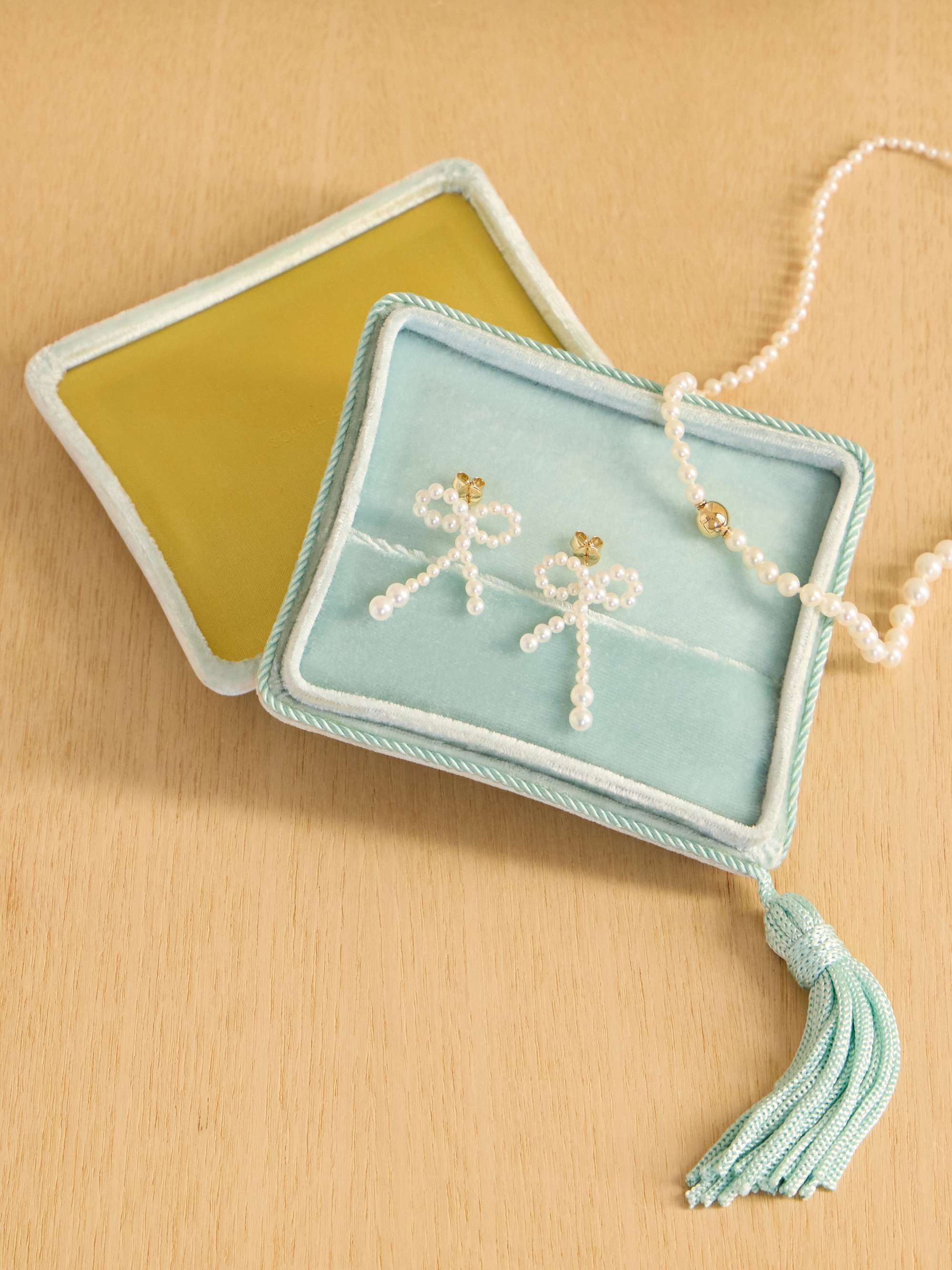 SOPHIE BILLE BRAHE Schmuckkasten aus Samt