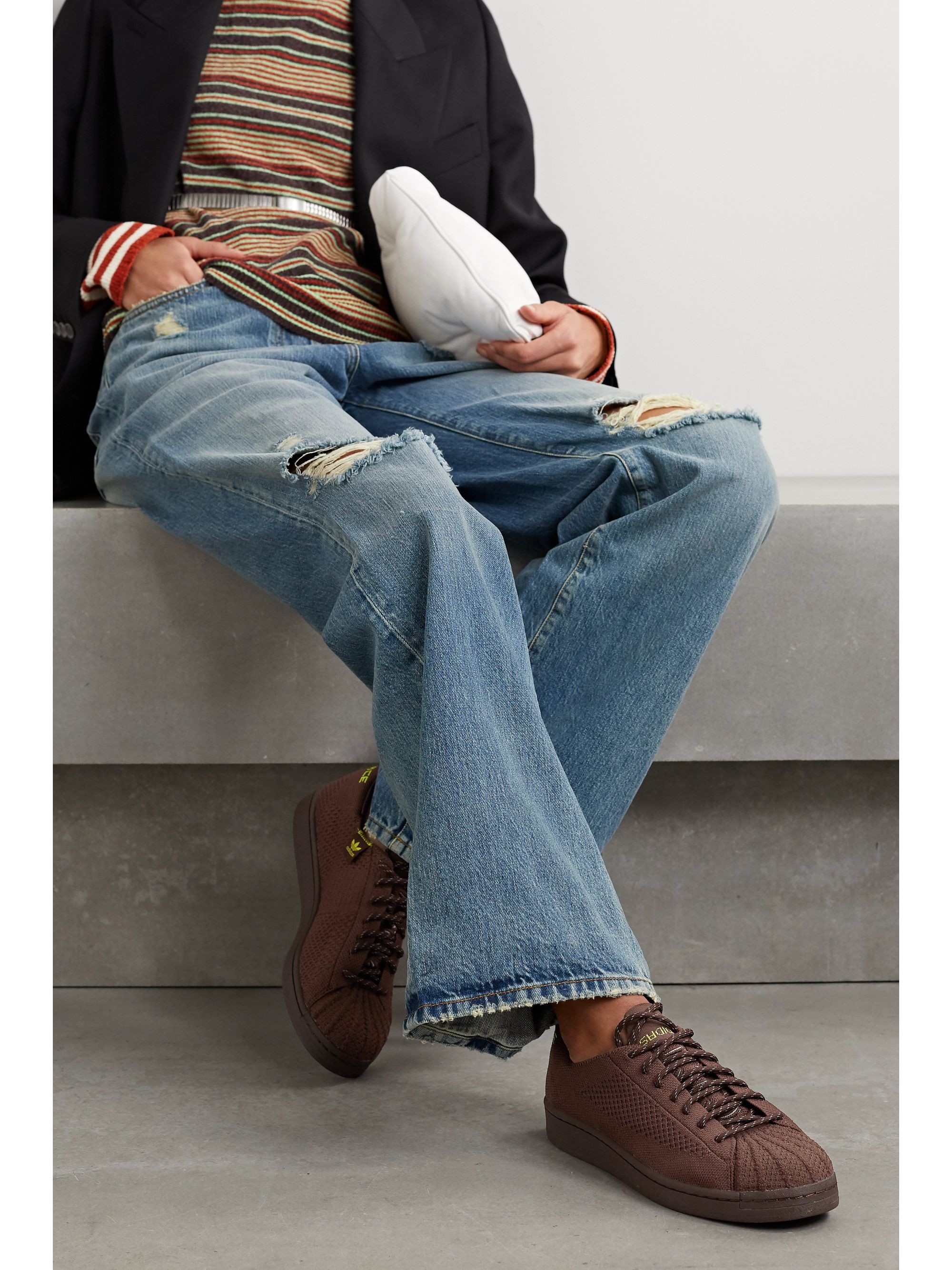 pharrell williams primeknit superstar 