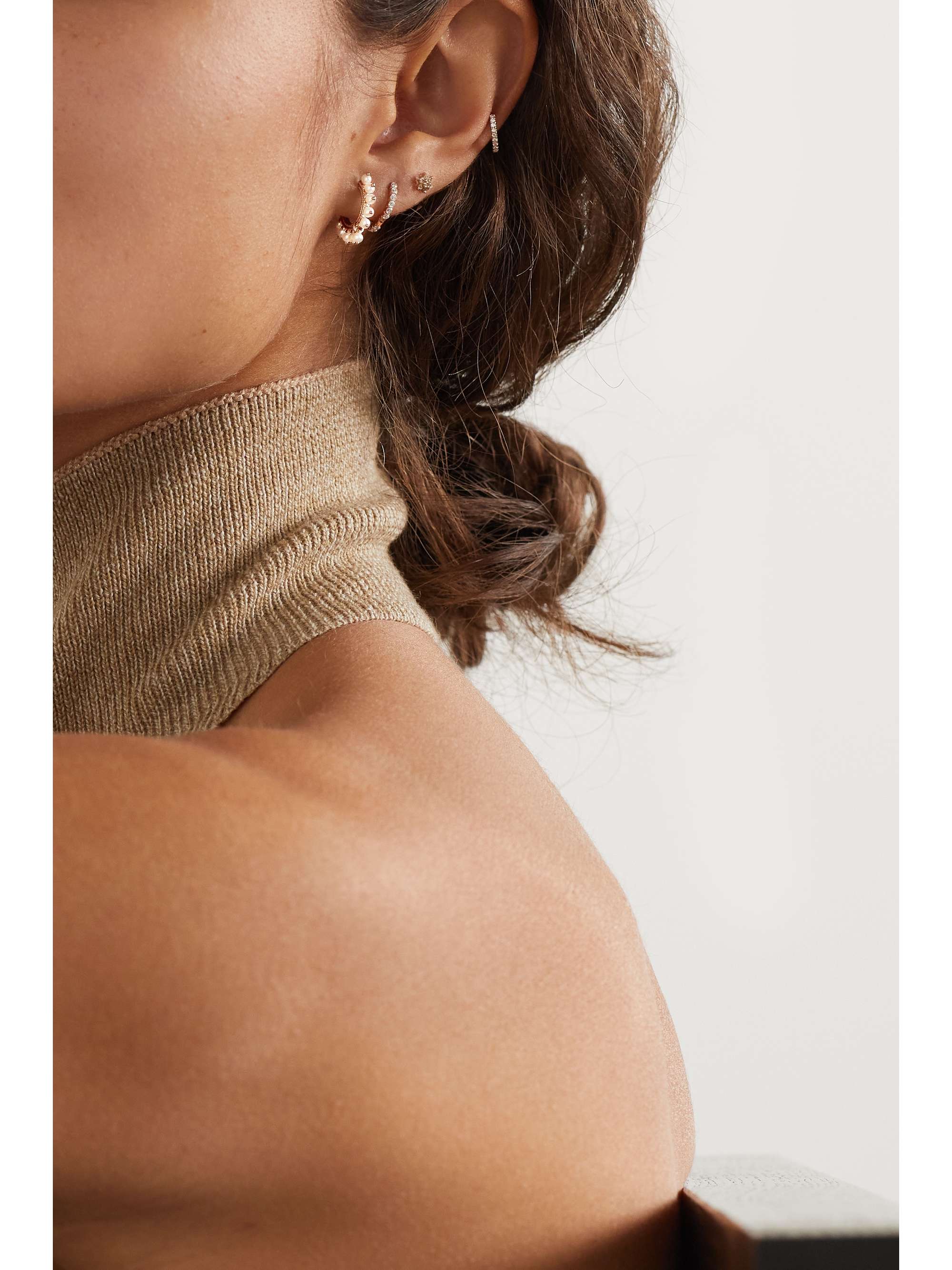 MARIA TASH 8mm 14-karat gold pearl hoop earring
