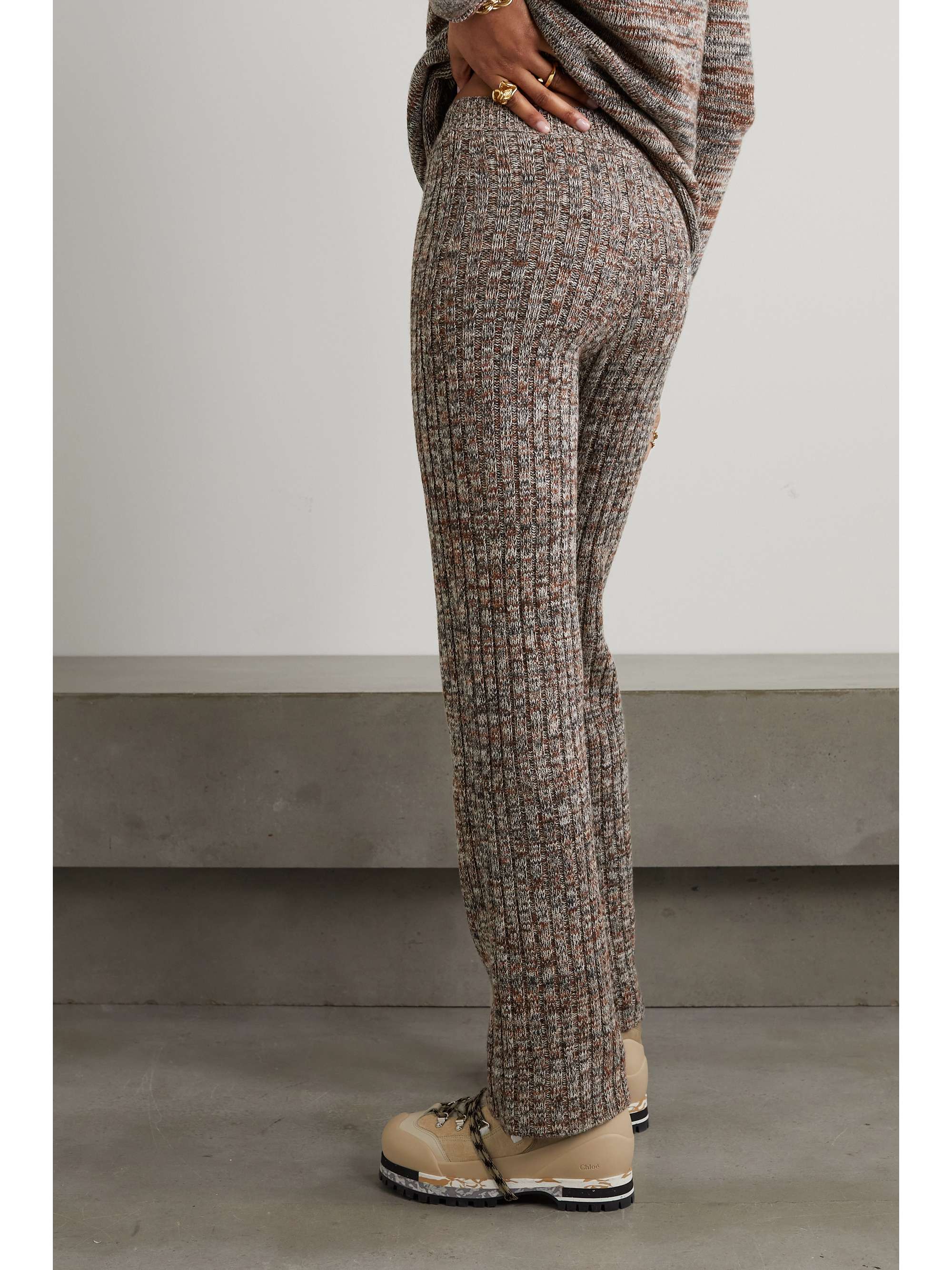CHLOÉ Ribbed cashmere straight-leg pants