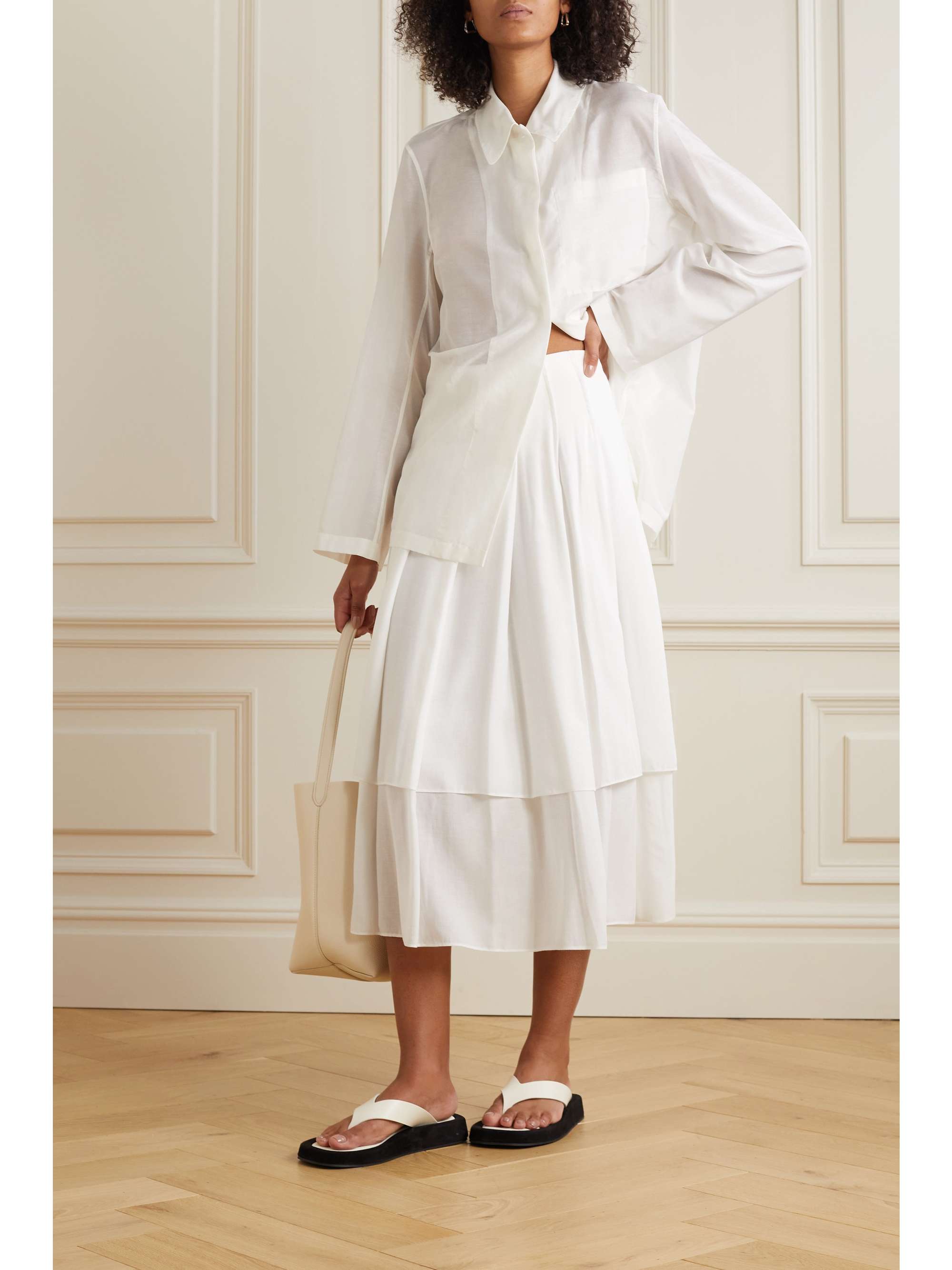 THE ROW Mirons pleated woven midi skirt