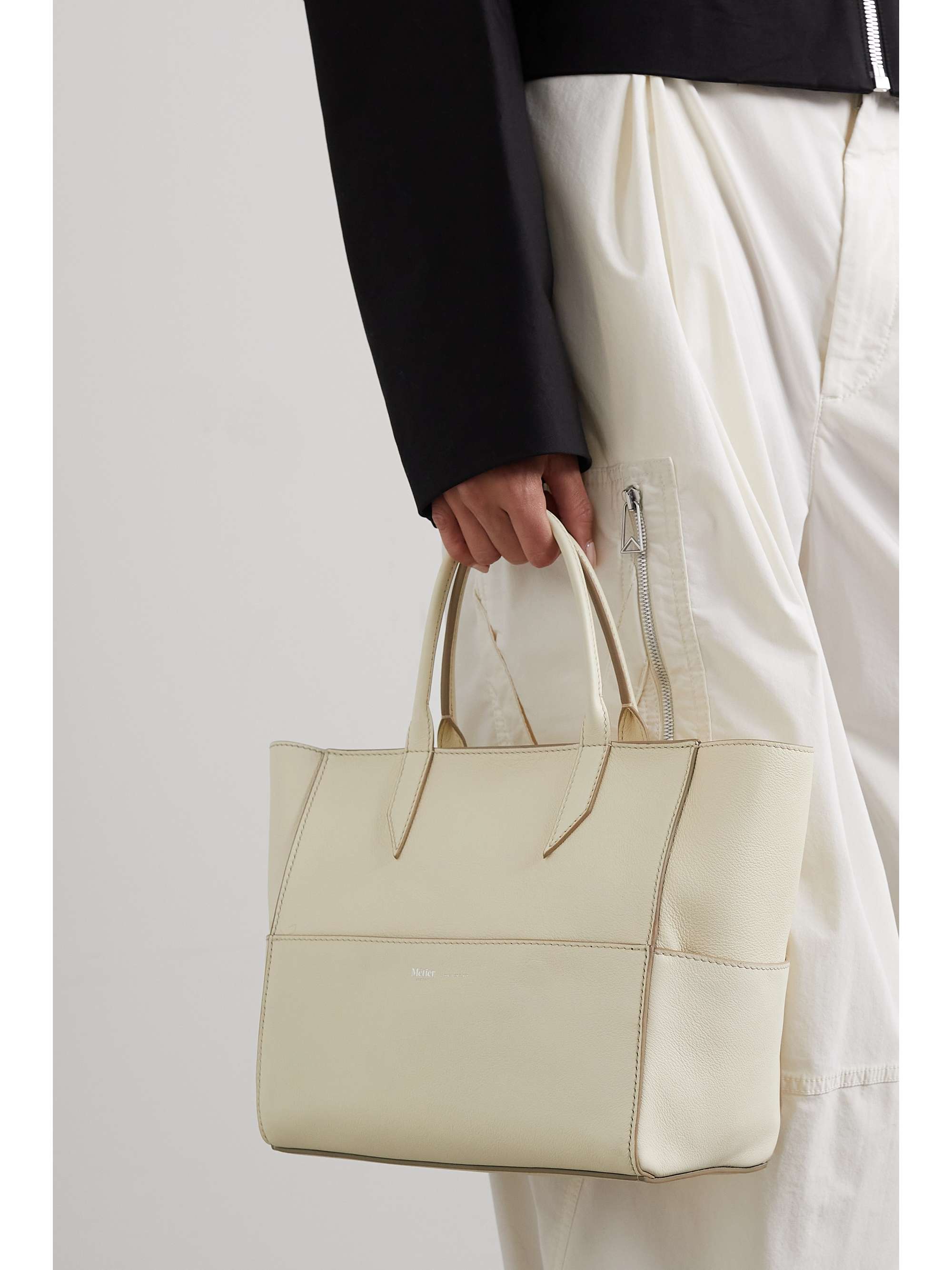 MÉTIER Incognito leather tote