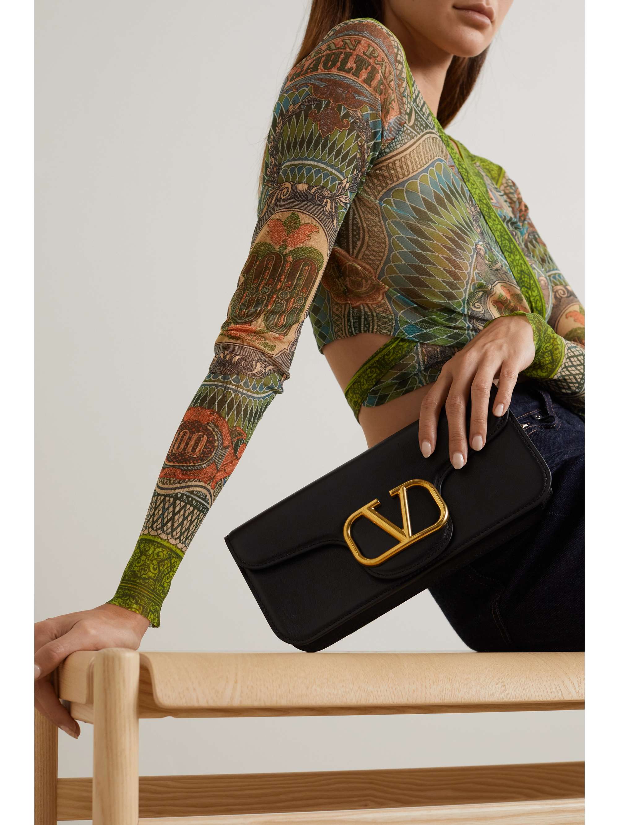 VALENTINO GARAVANI VLOGO leather shoulder bag NETAPORTER