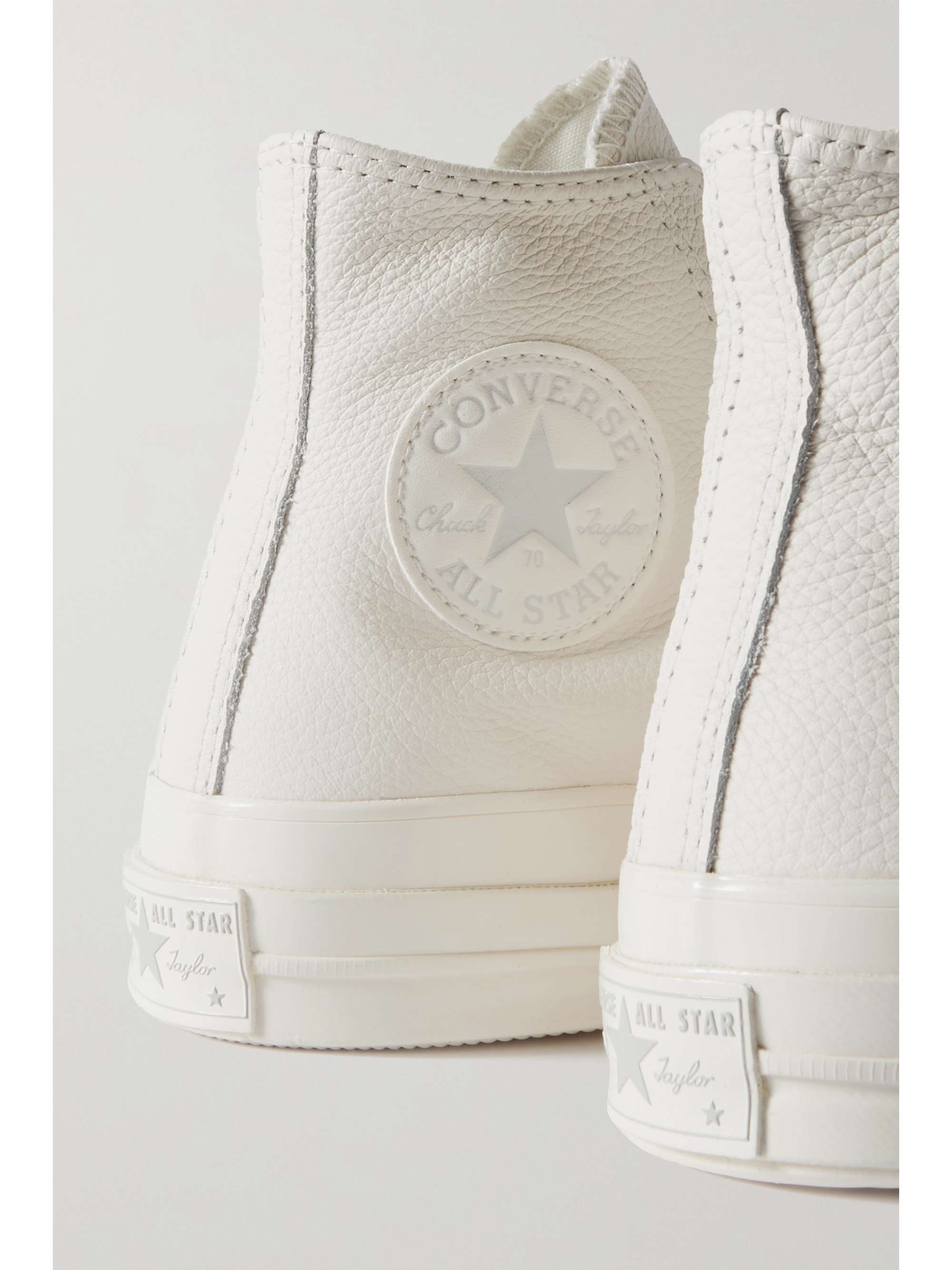 White Chuck 70 textured-leather high 