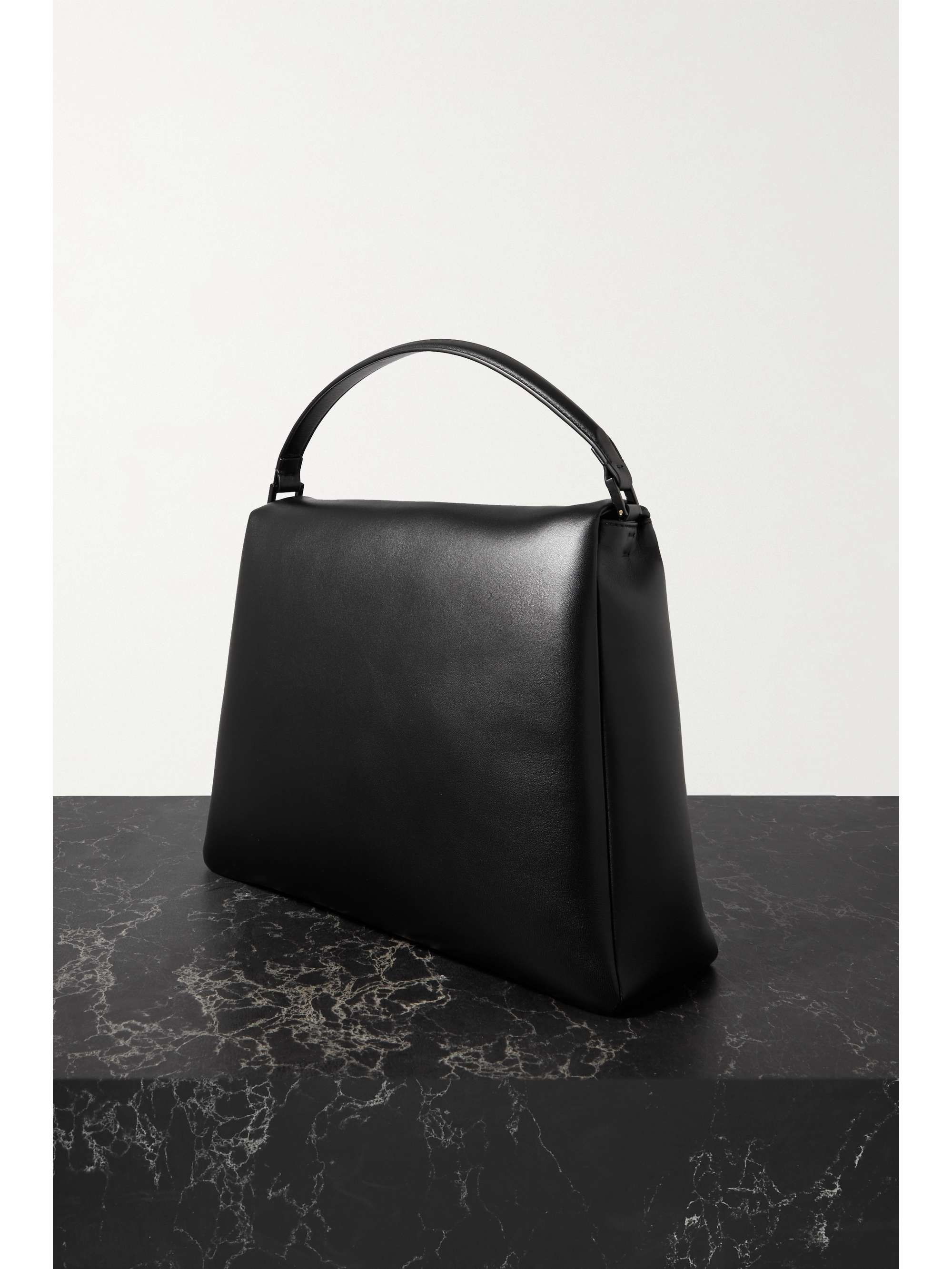 valentino one stud tote