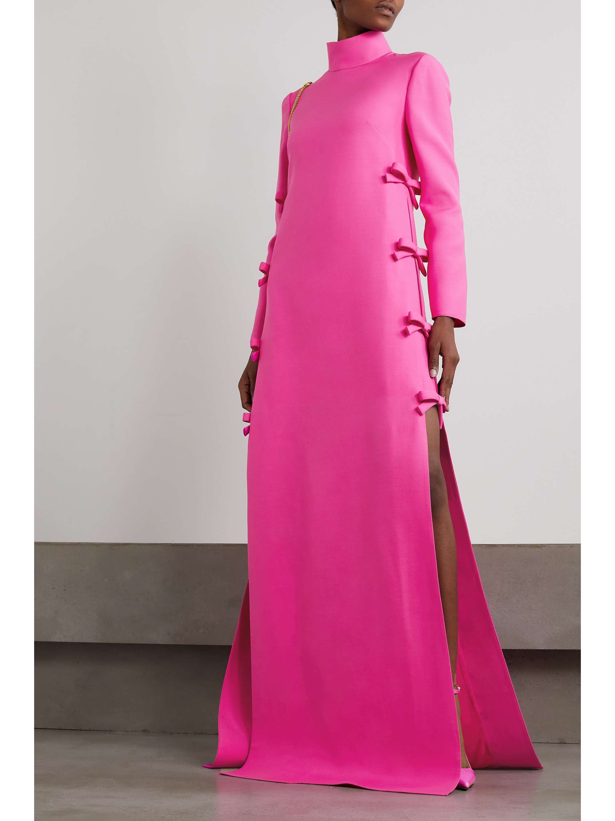 VALENTINO GARAVANI Bow-detailed wool and silk-blend crepe gown