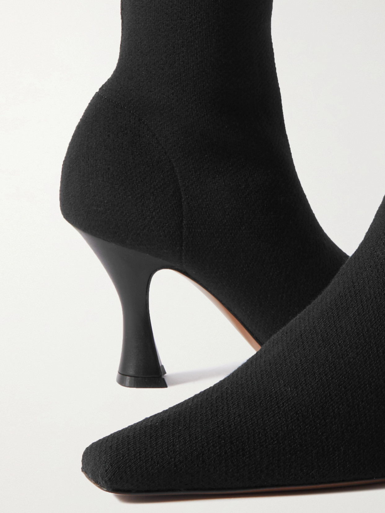 Neous Ran Stretch-knit Knee Boots In Black