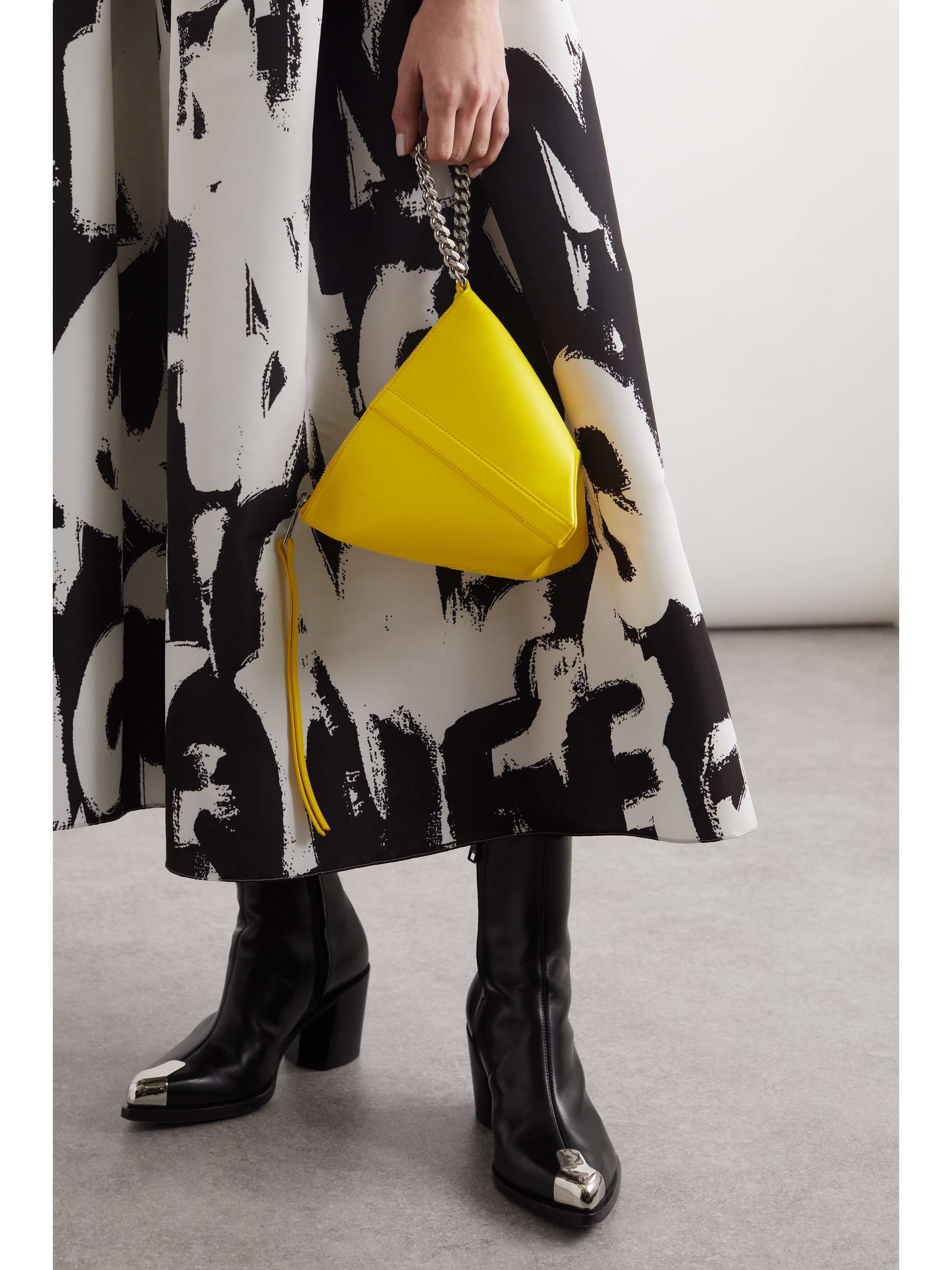 ALEXANDER MCQUEEN The Curve leather clutch