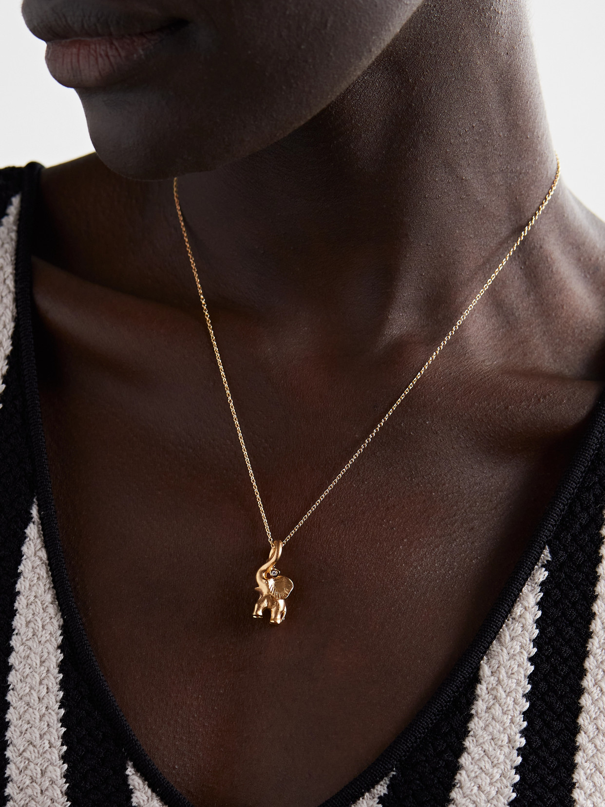 Ole Lynggaard Copenhagen Elephant 18-karat Gold Diamond Necklace In Gold