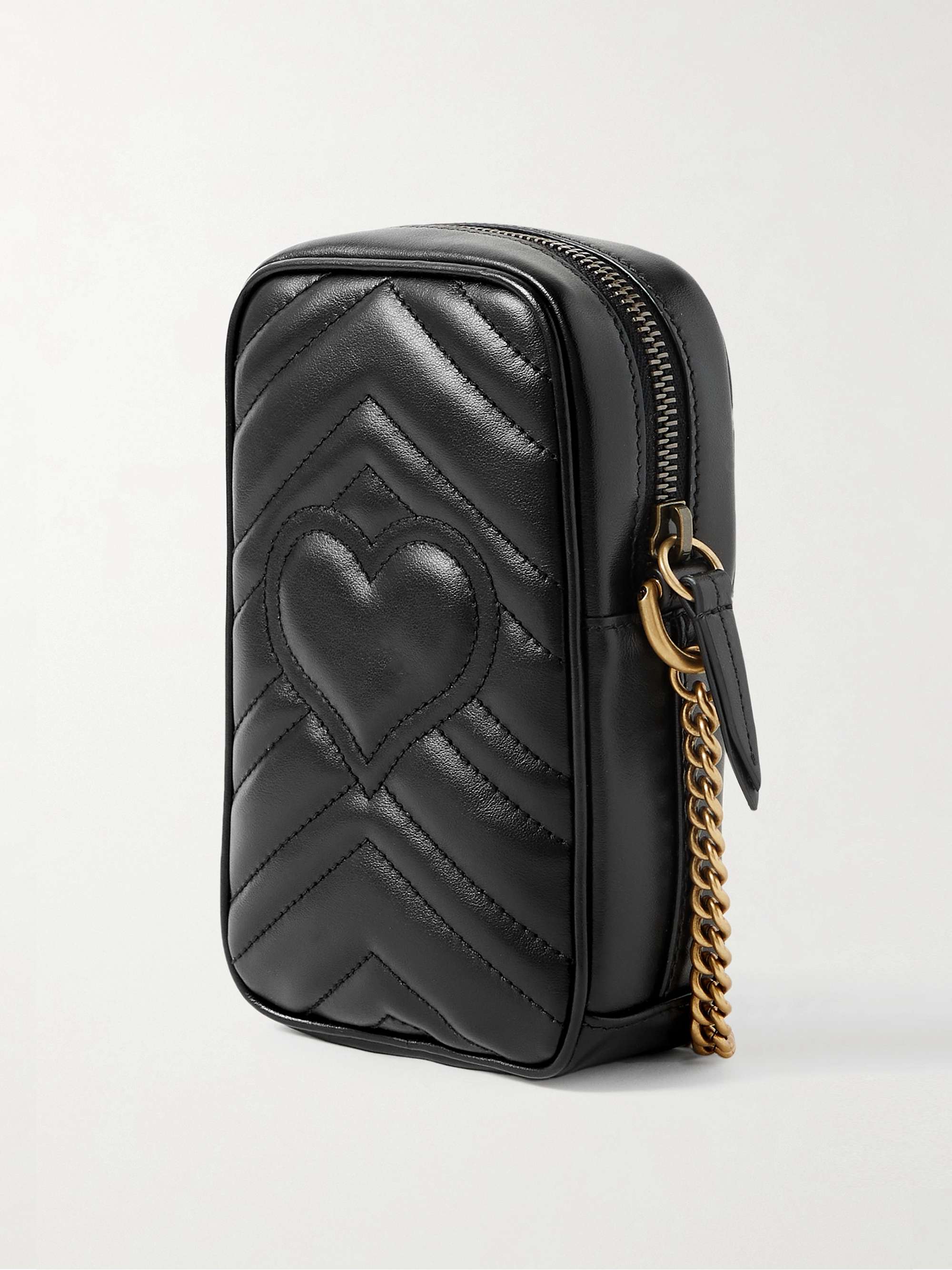 GUCCI GG Marmont mini Beuteltasche aus gestepptem Leder