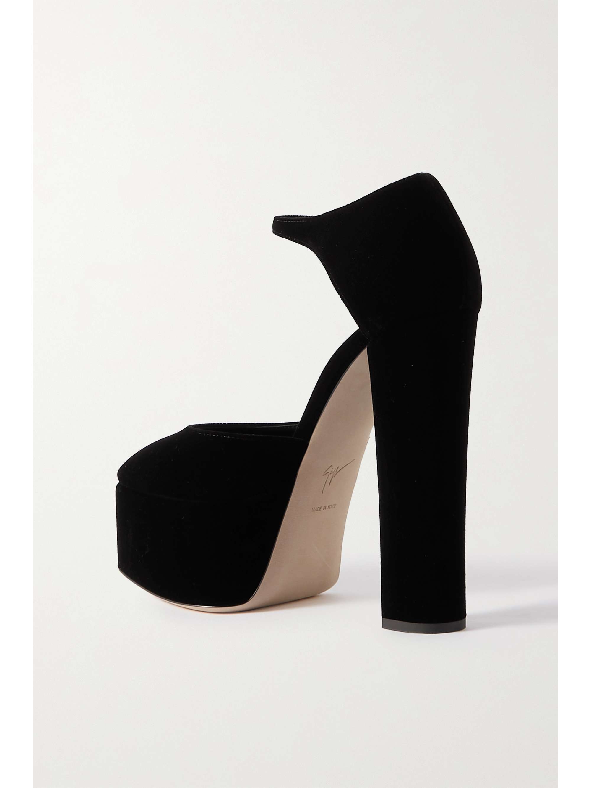 GIUSEPPE ZANOTTI Plateaupumps aus Samt