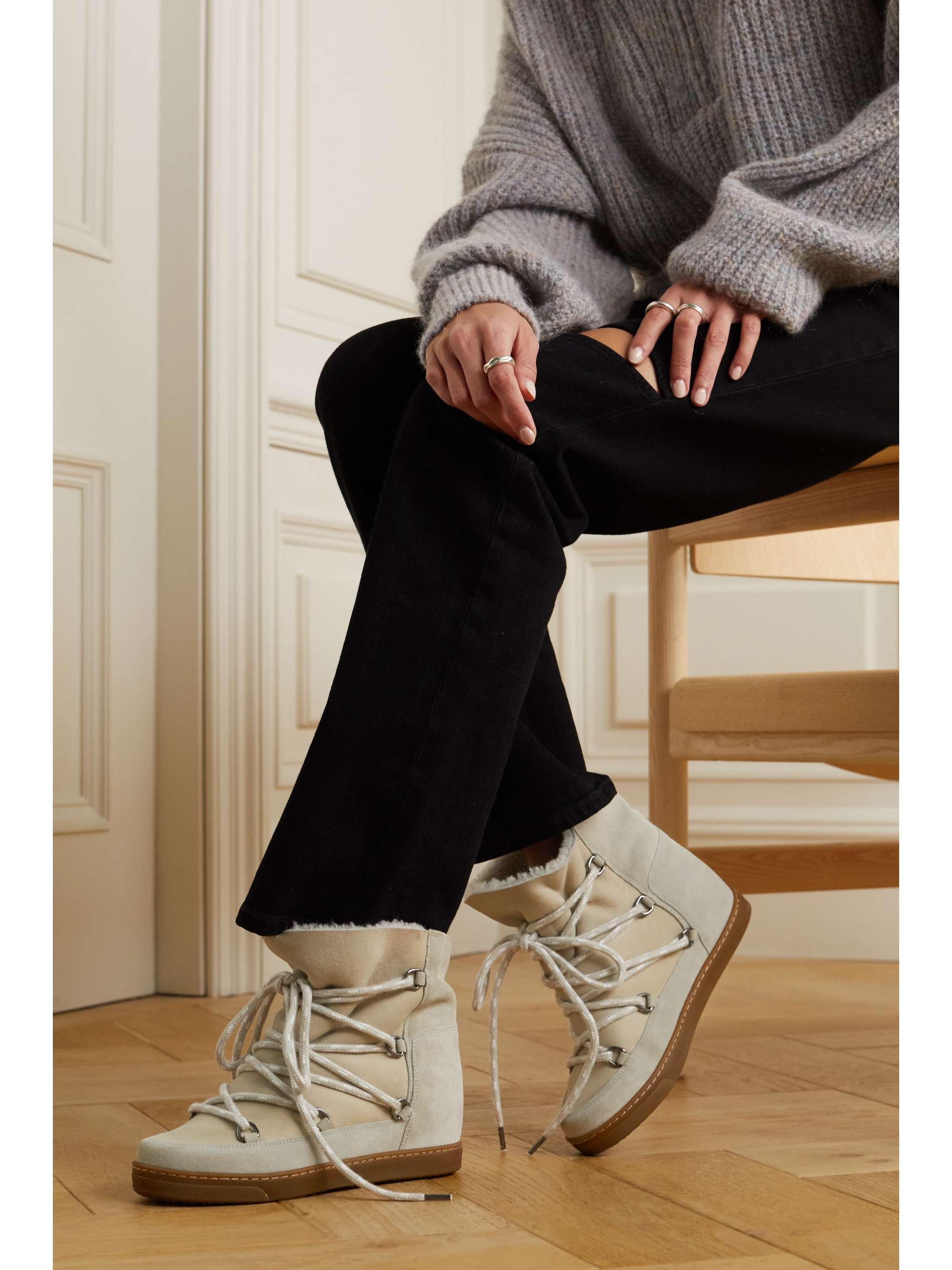ISABEL MARANT Nowles shearling-lined suede snow boots