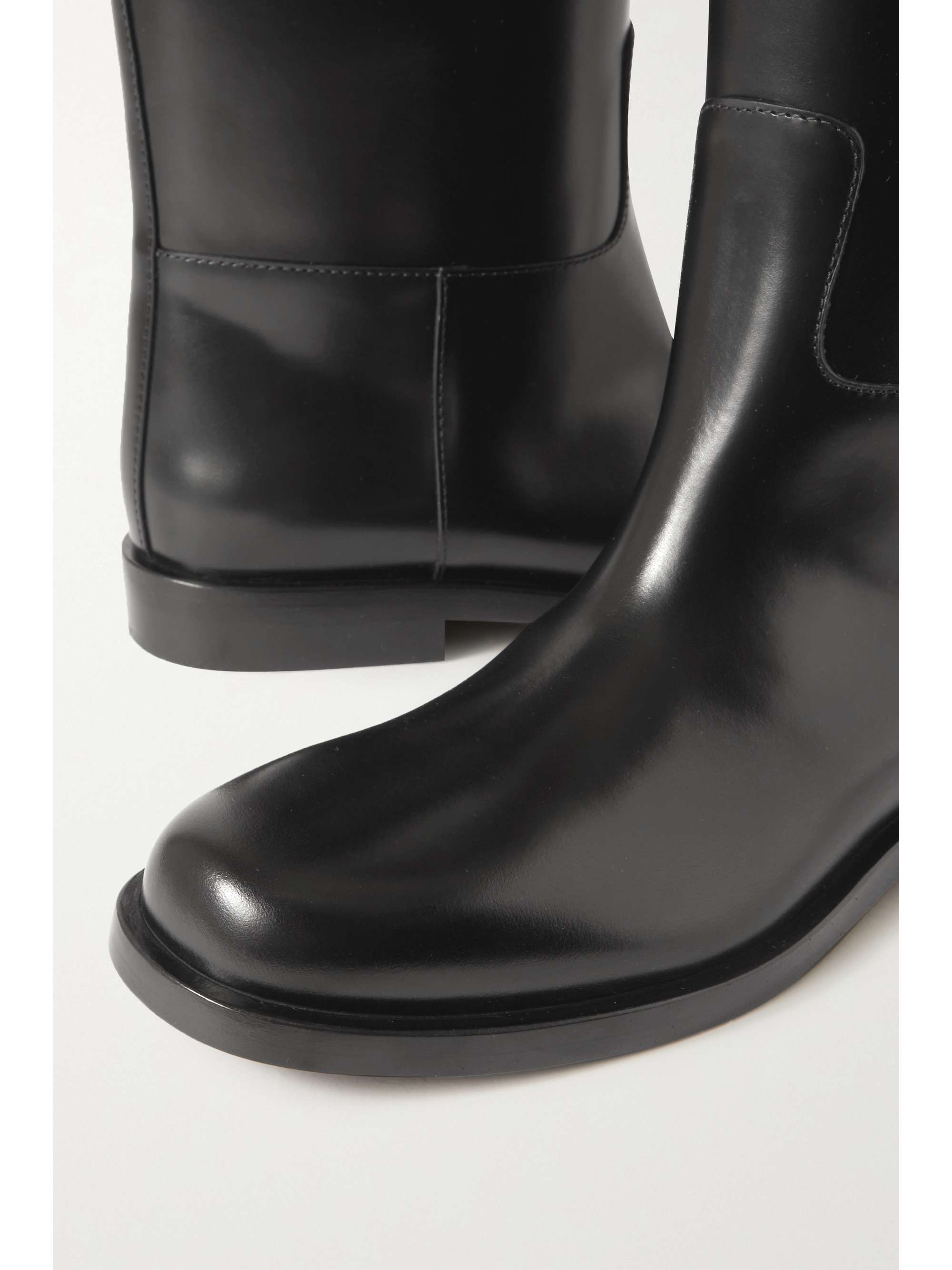 VALENTINO GARAVANI Valentino Garavani Roman Stud leather knee boots