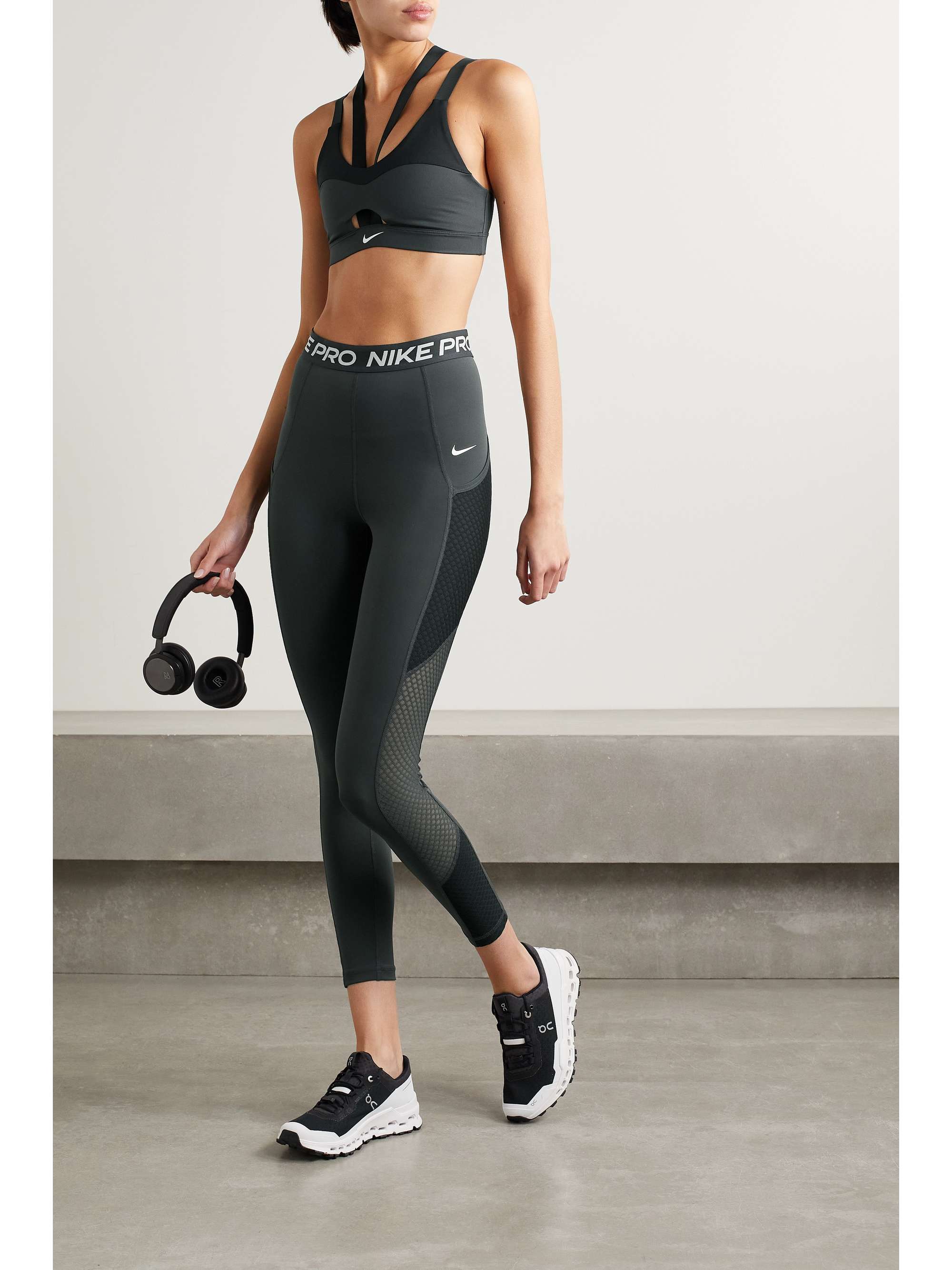 NIKE Pro mesh-trimmed leggings |