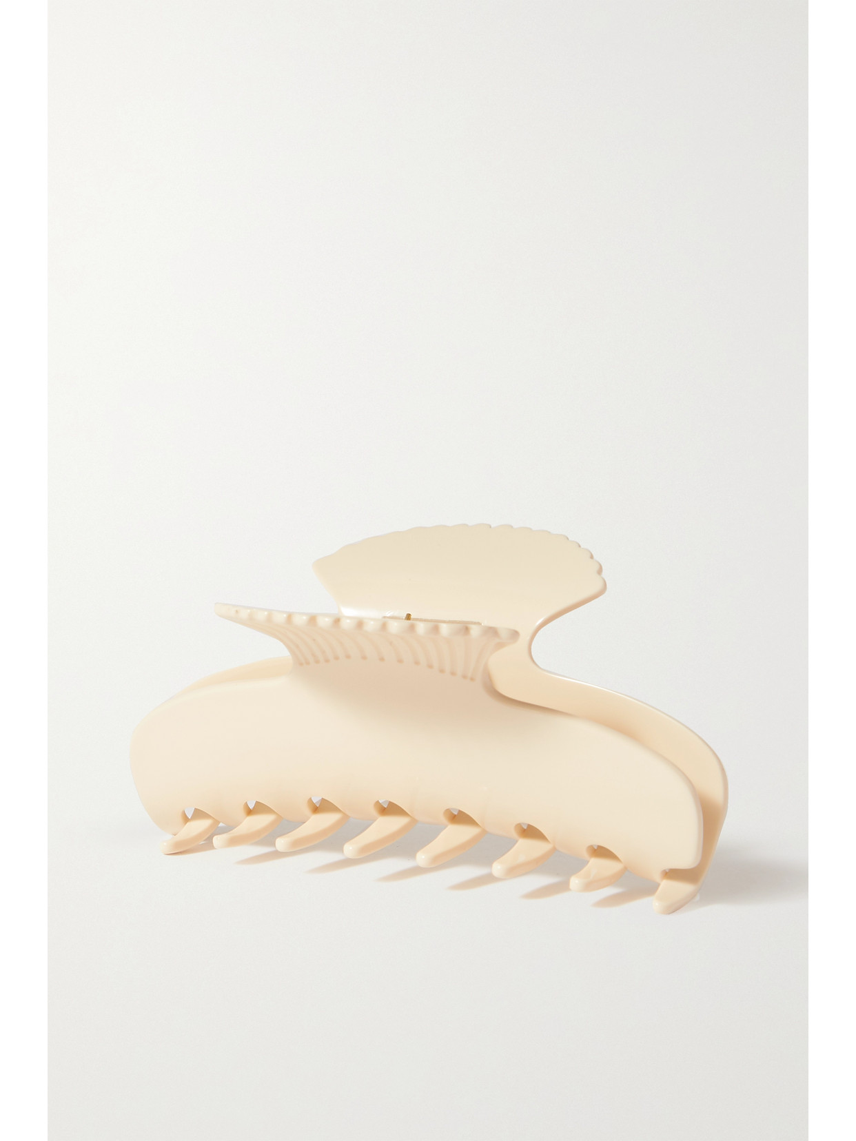 Sophie Buhai - Fan Shell Claw...