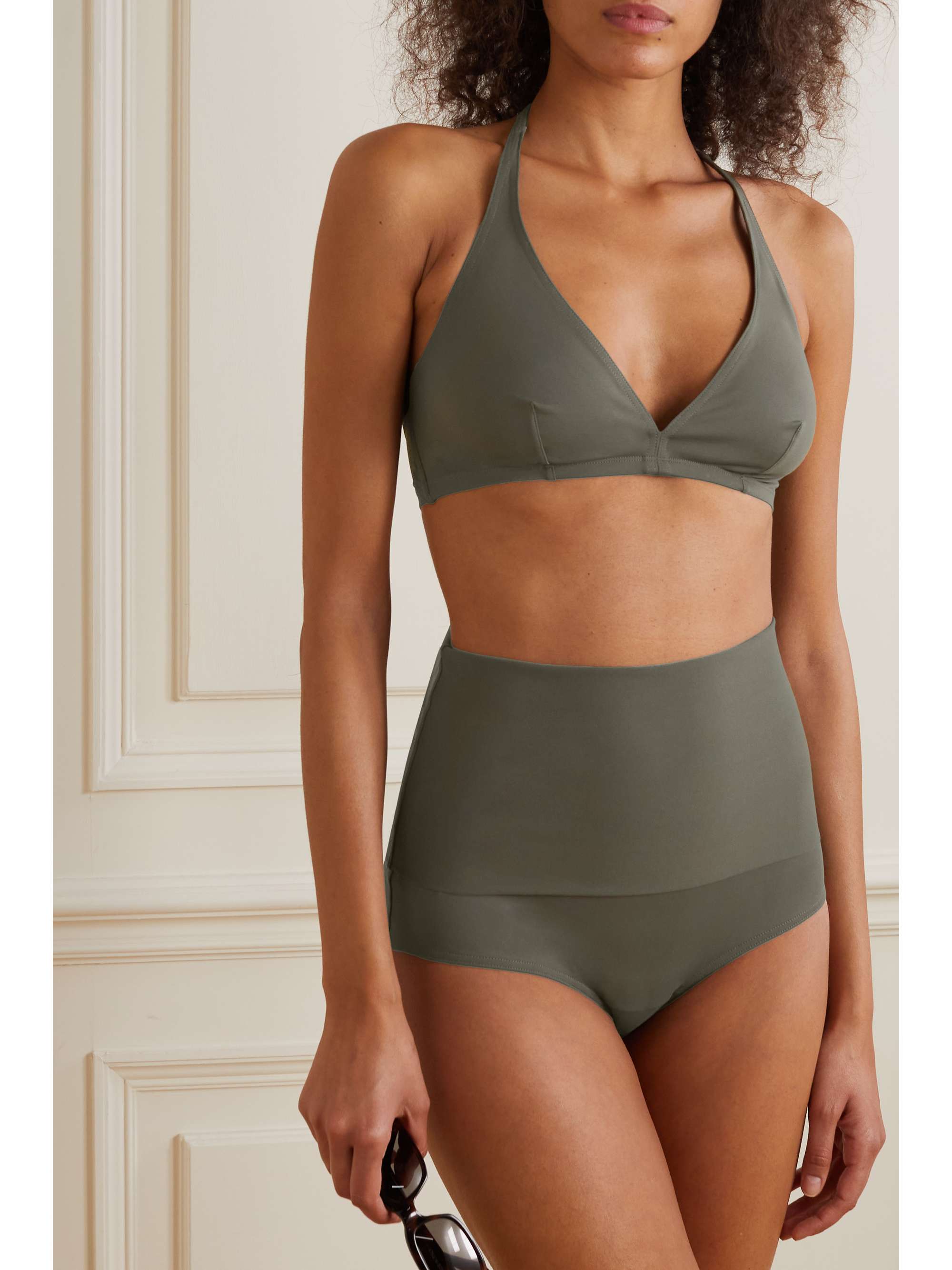 ERES Les Essentiels Gang triangle bikini top