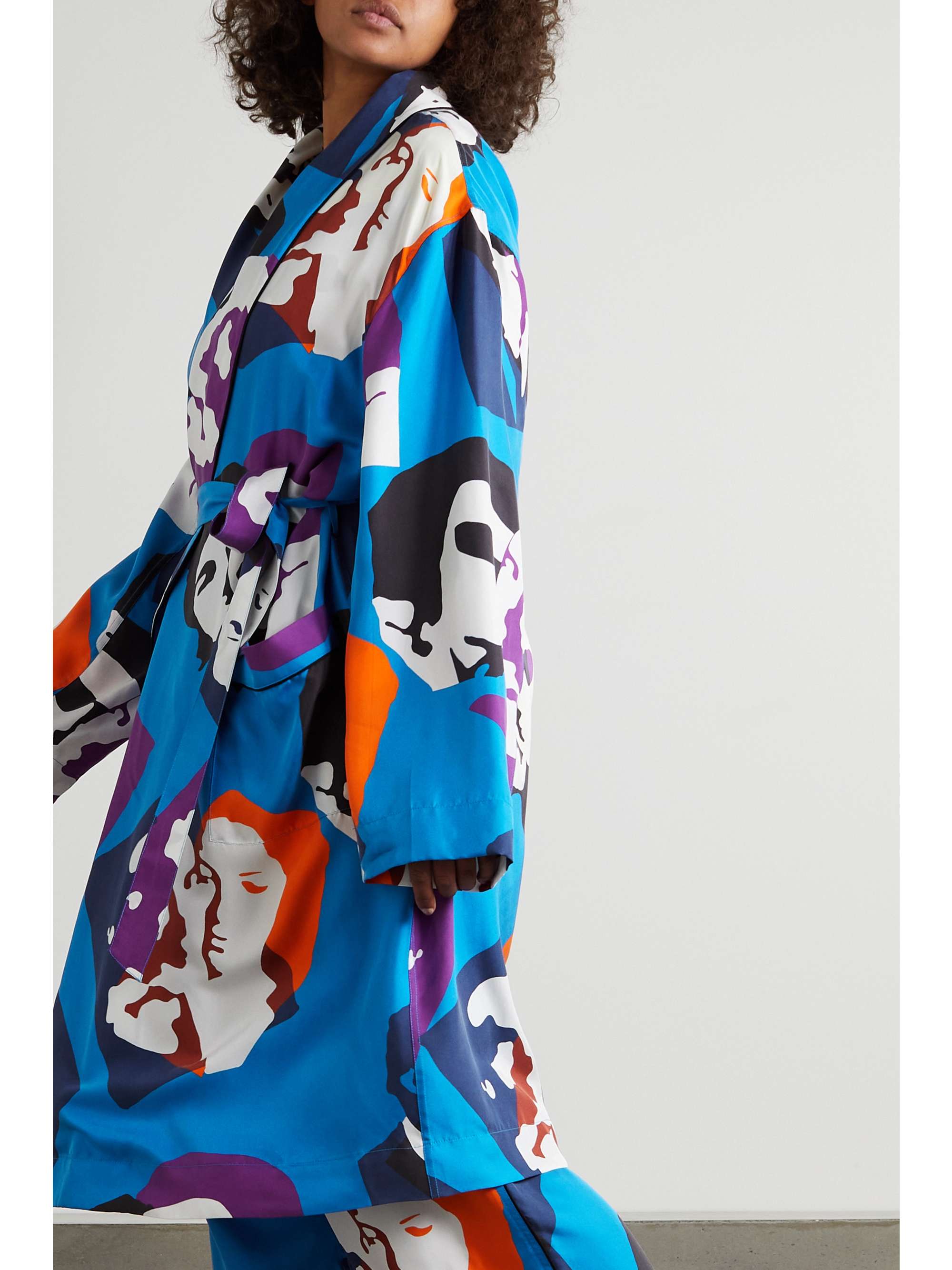 AZ FACTORY Pijama The Kiss belted printed silk-twill robe