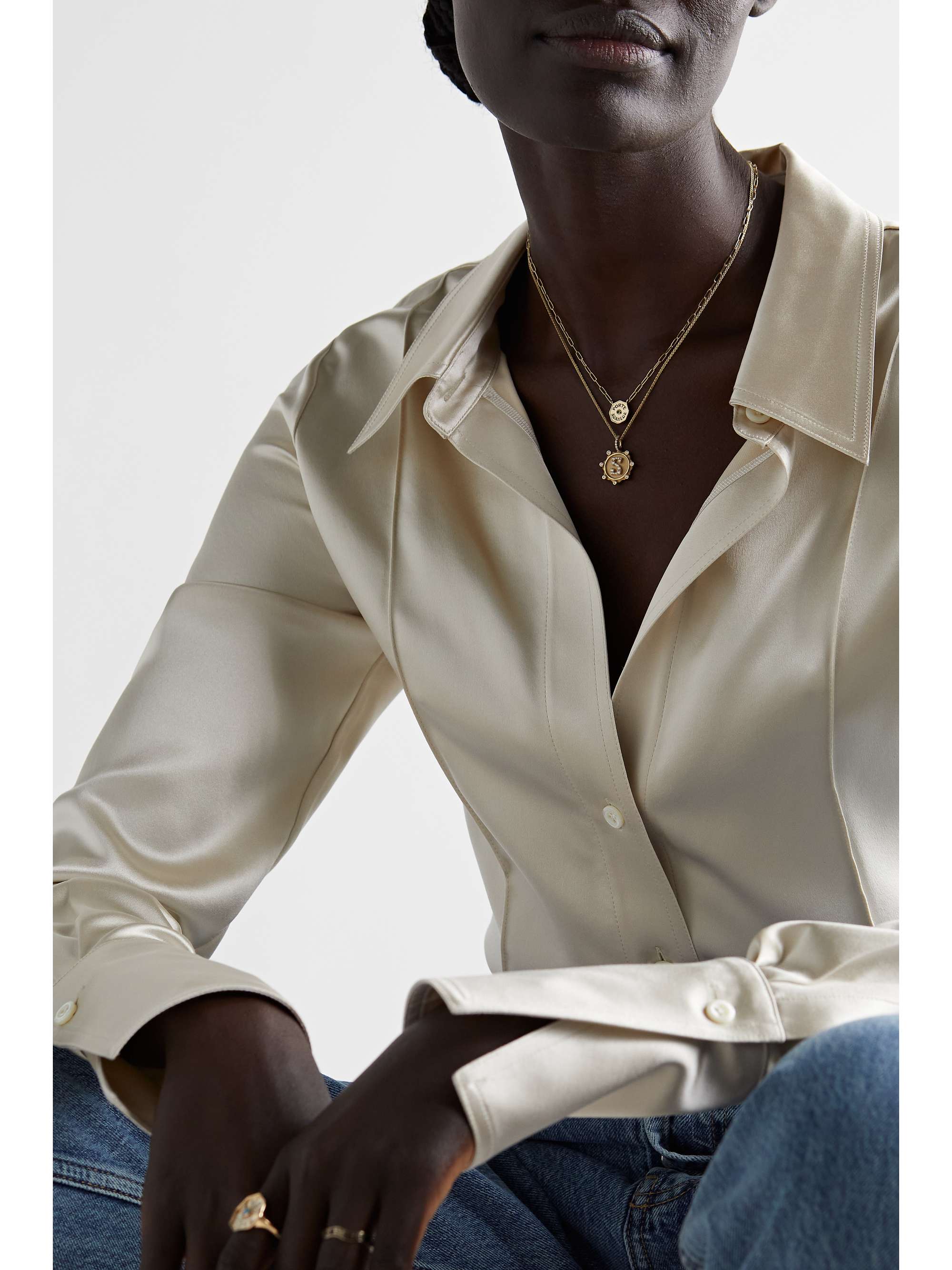 MARLO LAZ Wee Porte Bonheur Coin 14-karat gold, enamel and sapphire necklace