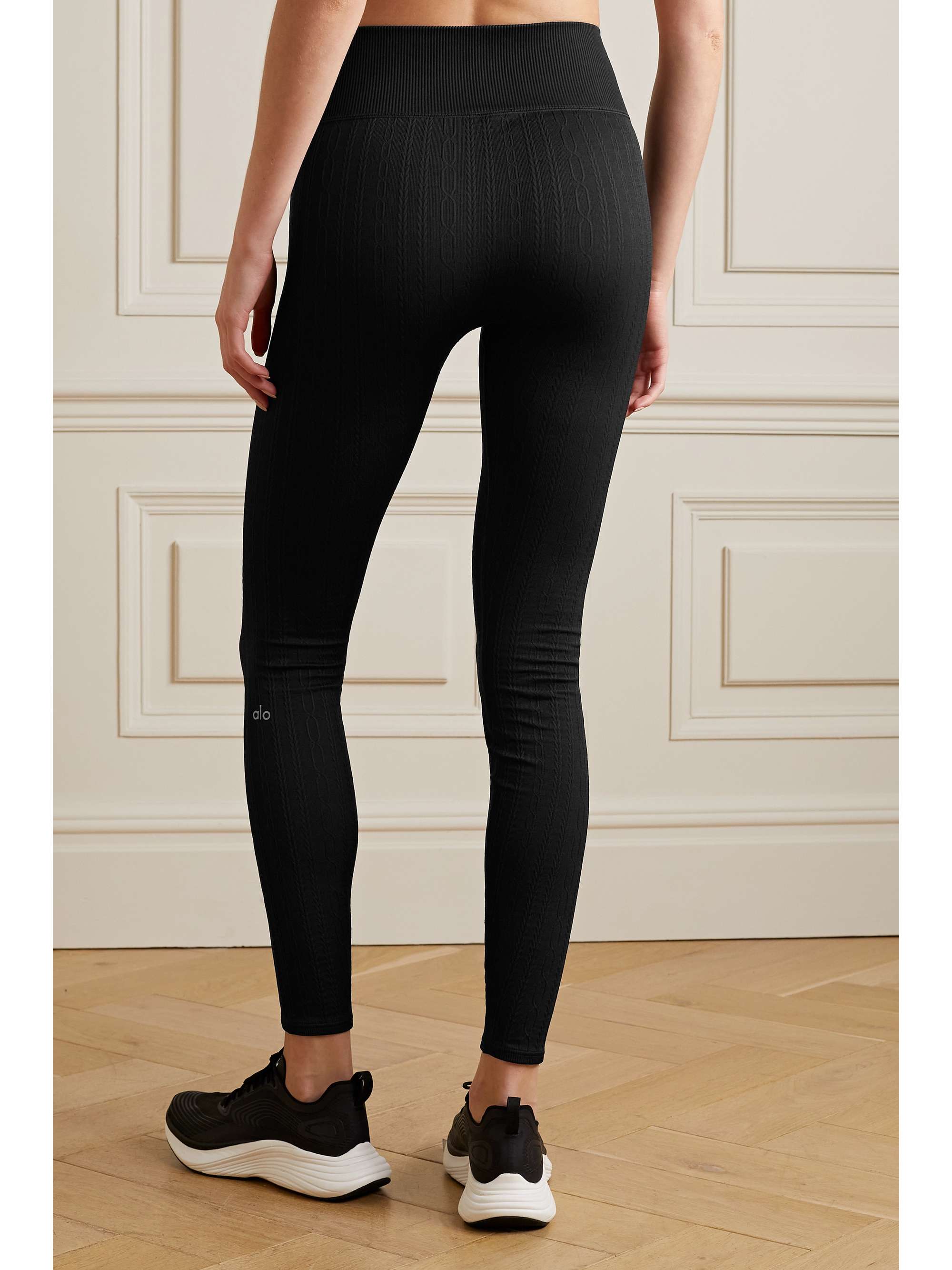 ALO YOGA Stretch cable-knit leggings