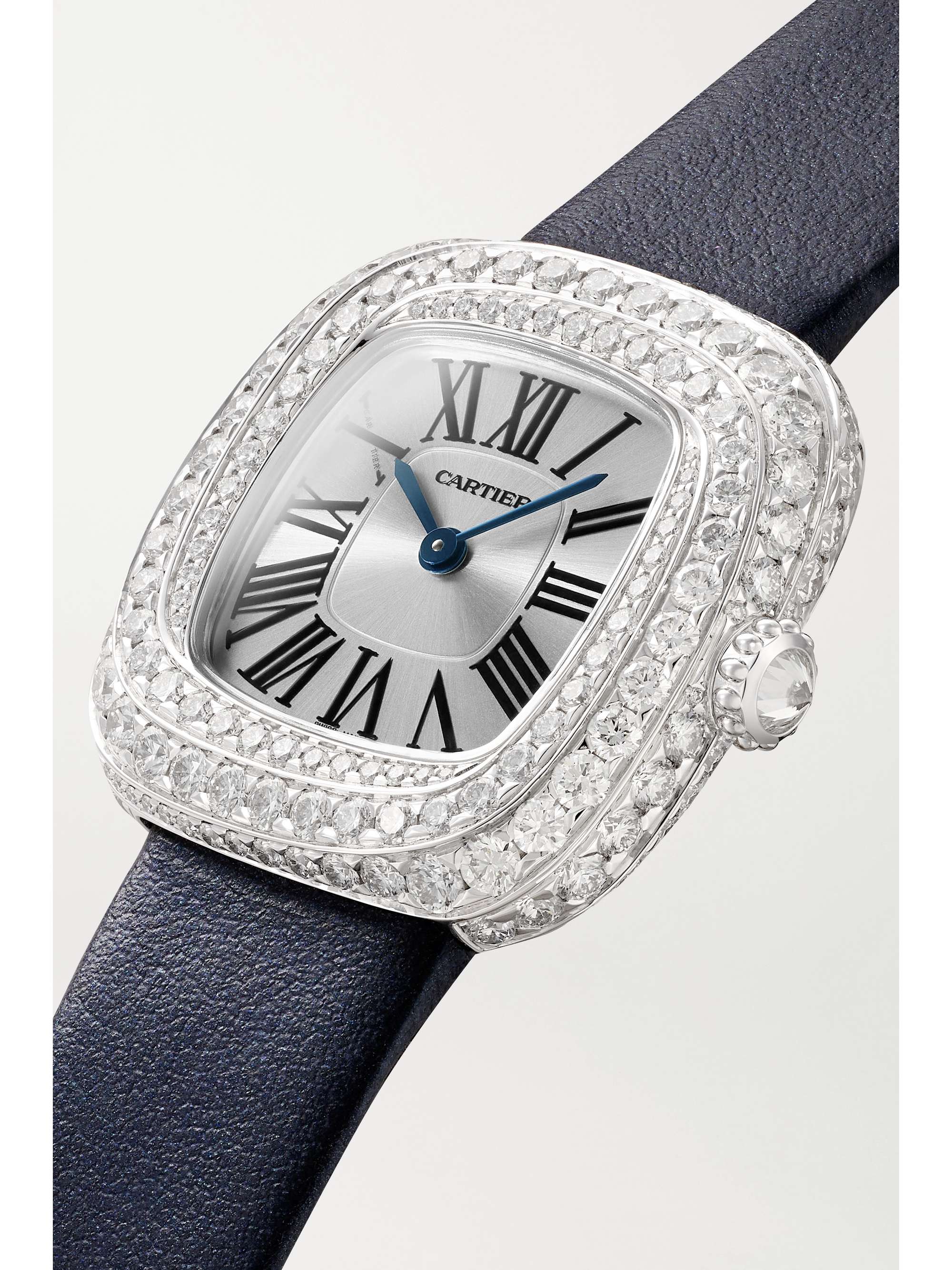 CARTIER Coussin de Cartier 31 mm mittelgroße Uhr aus 18 Karat Roségold mit Diamanten und Lederarmband