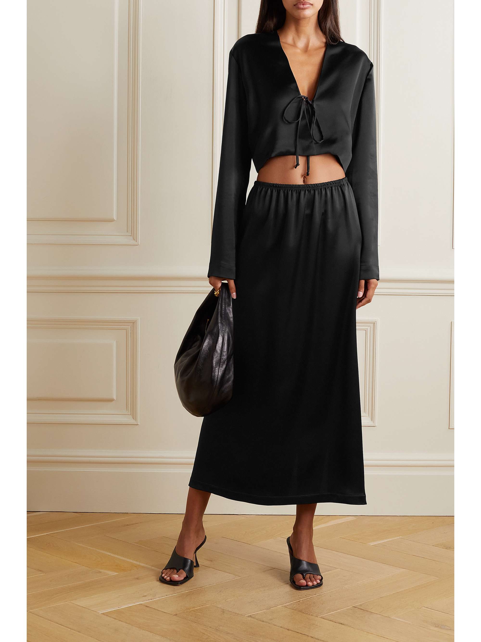 LESET Barb satin midi skirt