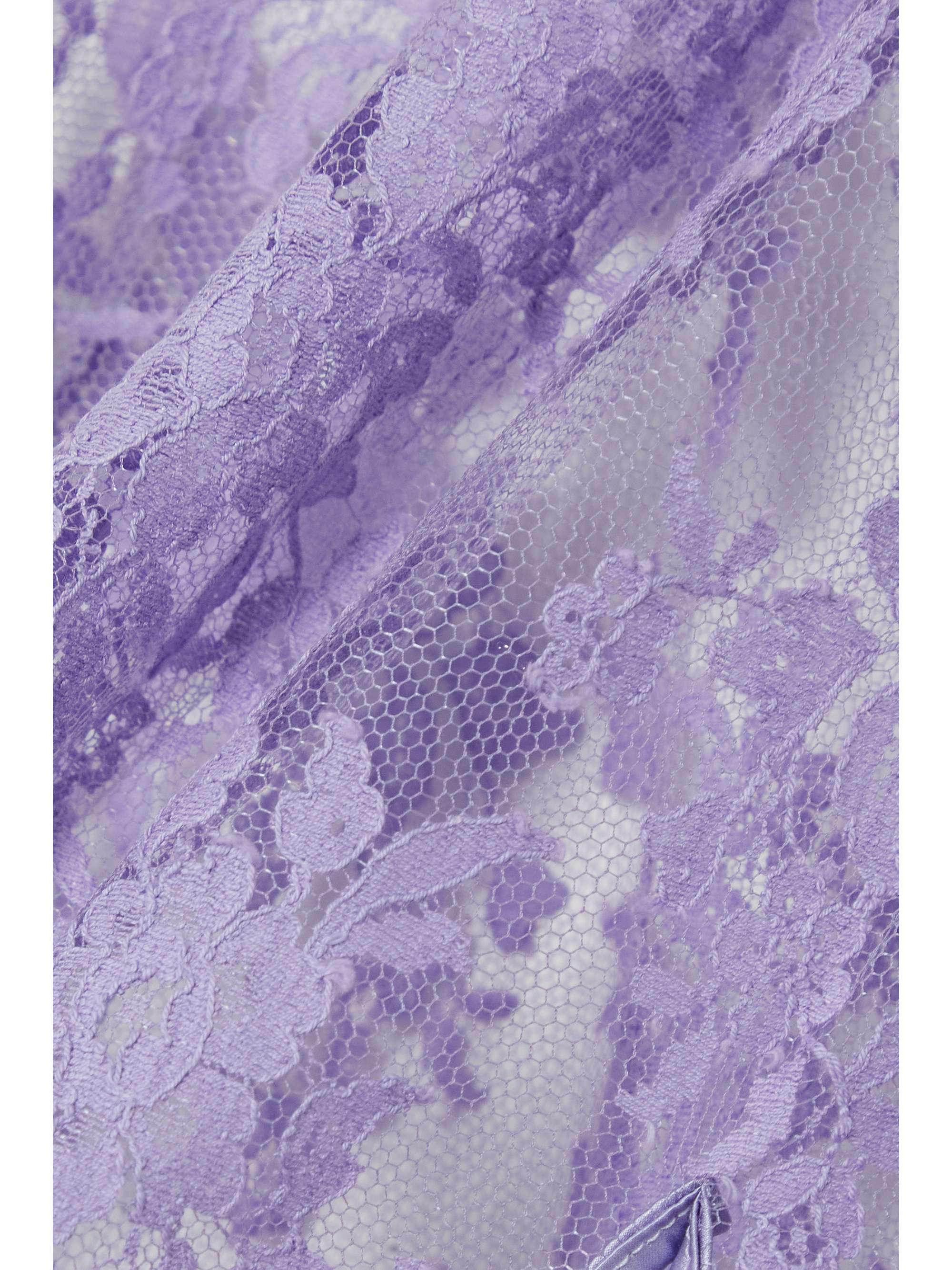 COCO DE MER Camellia satin-trimmed Leavers lace chemise