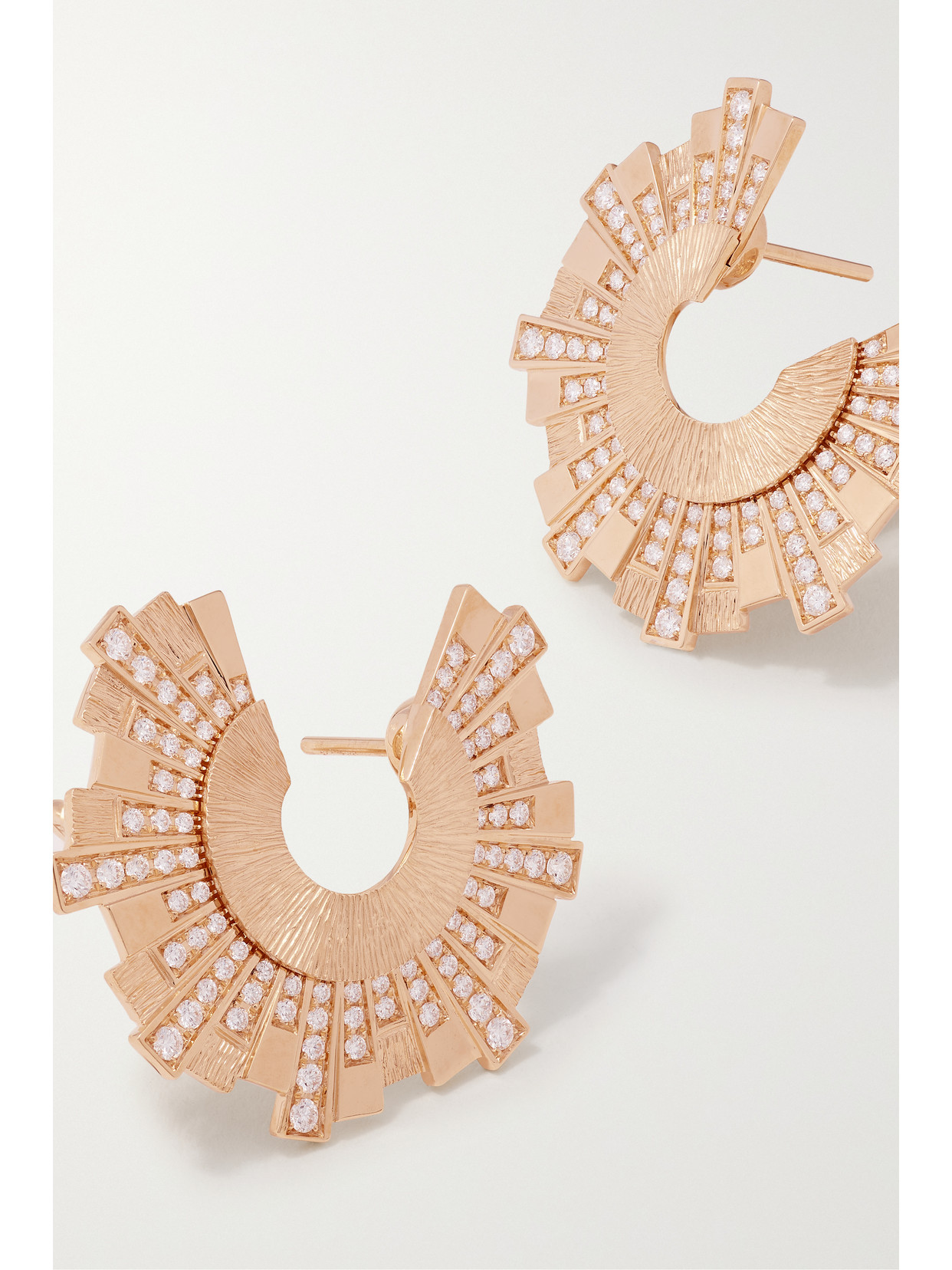 Piaget Sunlight Palace 18-karat Rose Gold Diamond Earrings In Gold