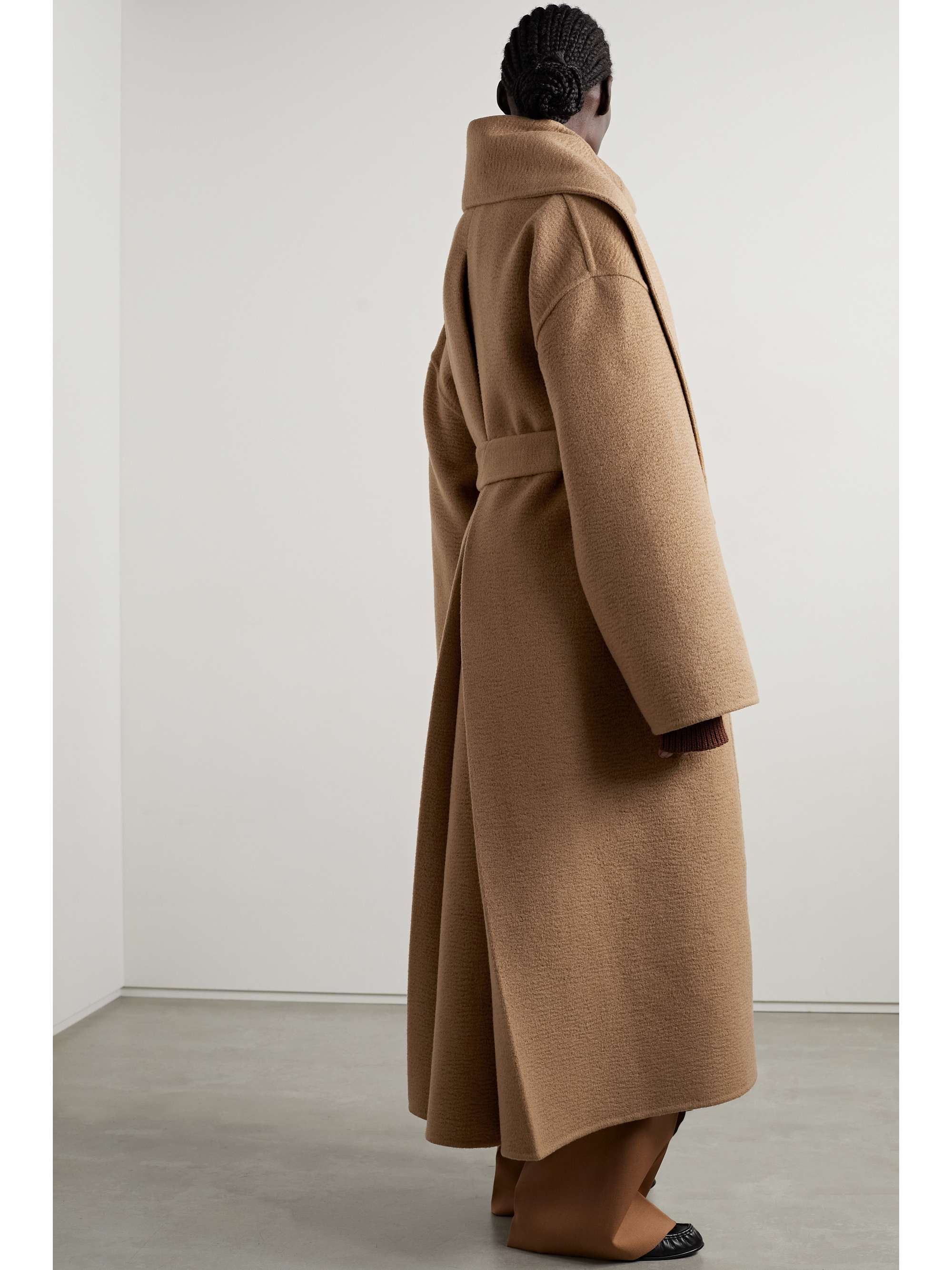 THE ROW Marlita belted cashmere coat