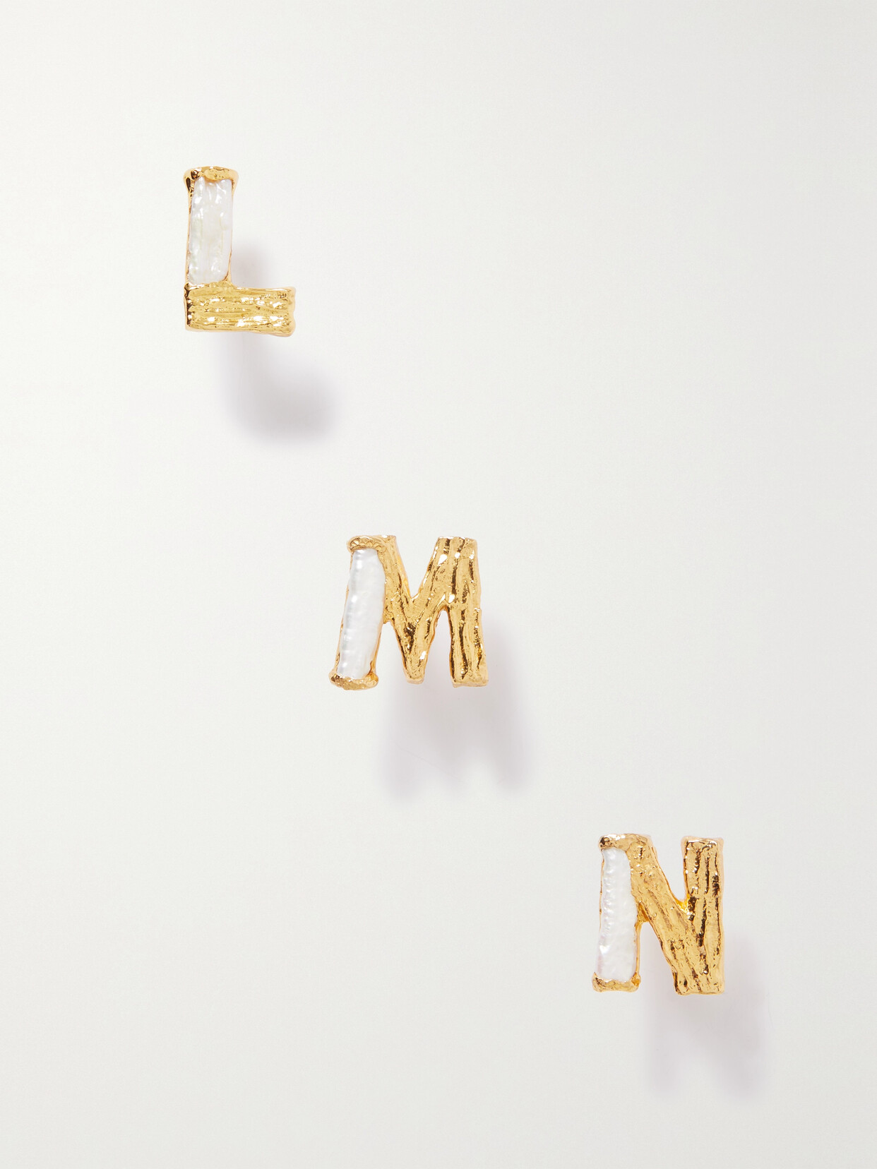 Pacharee - Alphabet Gold-plated Pearl Single Earring - D