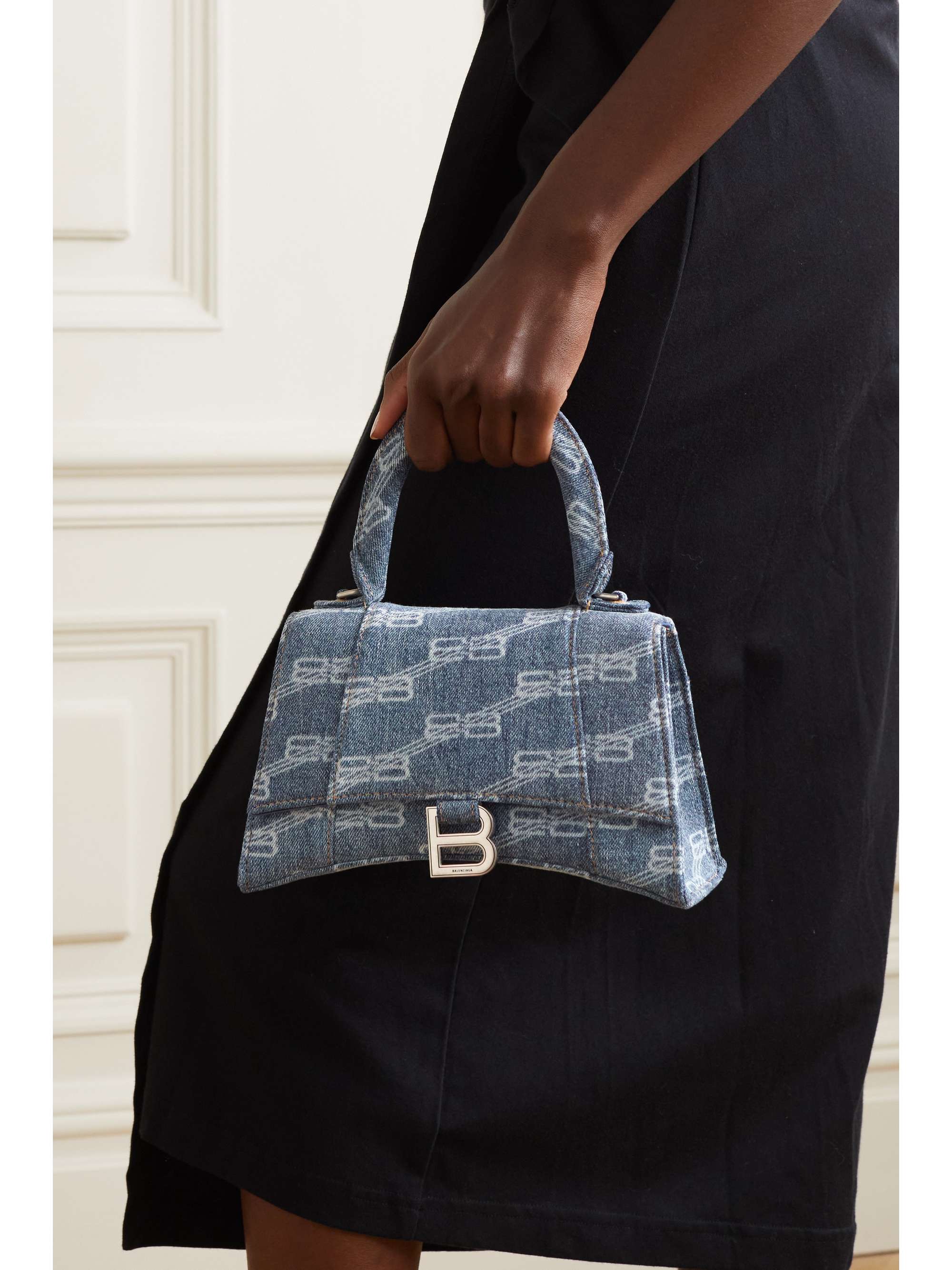 Hourglass small logo-printed tote