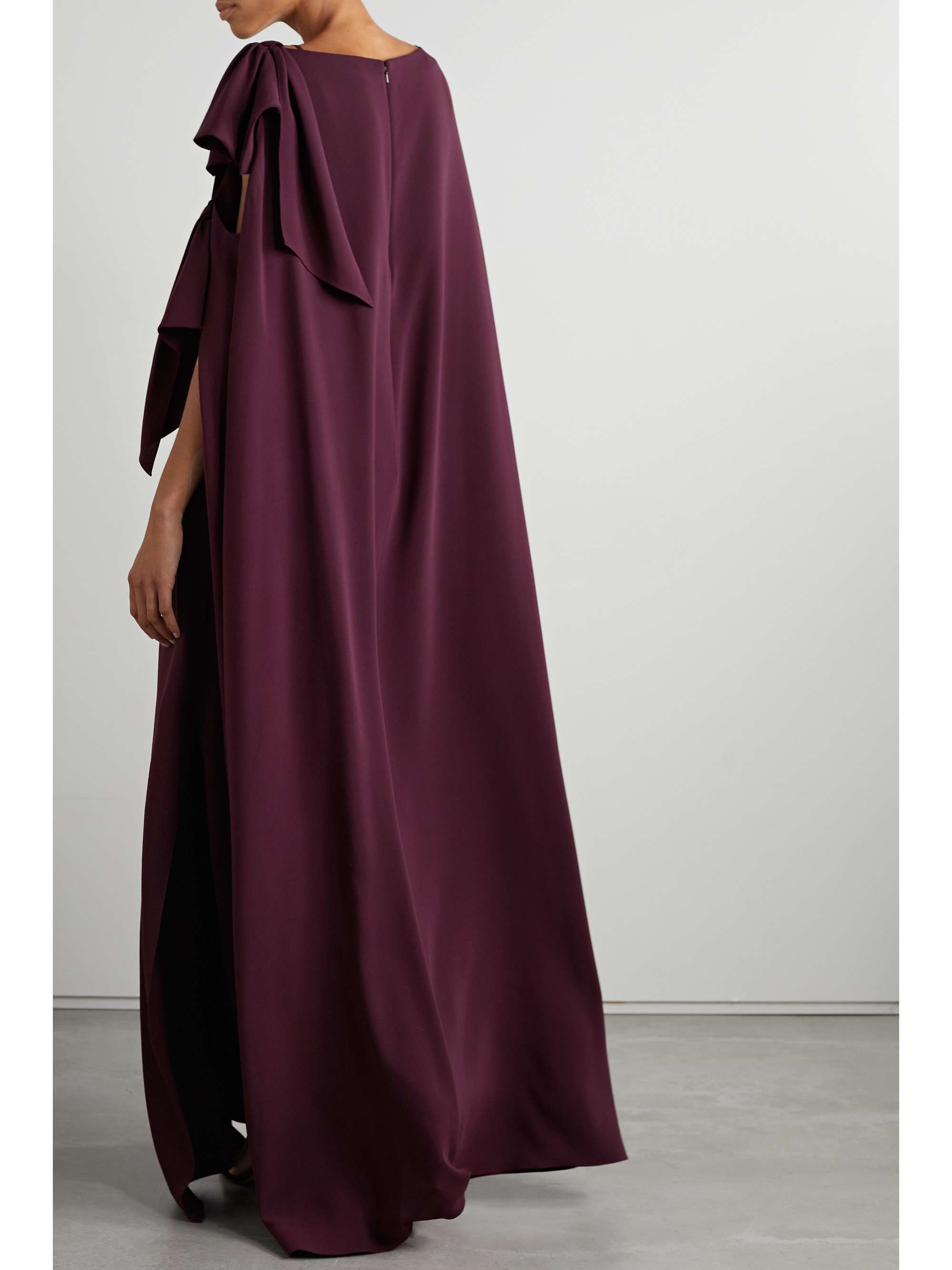 OSCAR DE LA RENTA 挖剪垂坠弹力真丝礼服