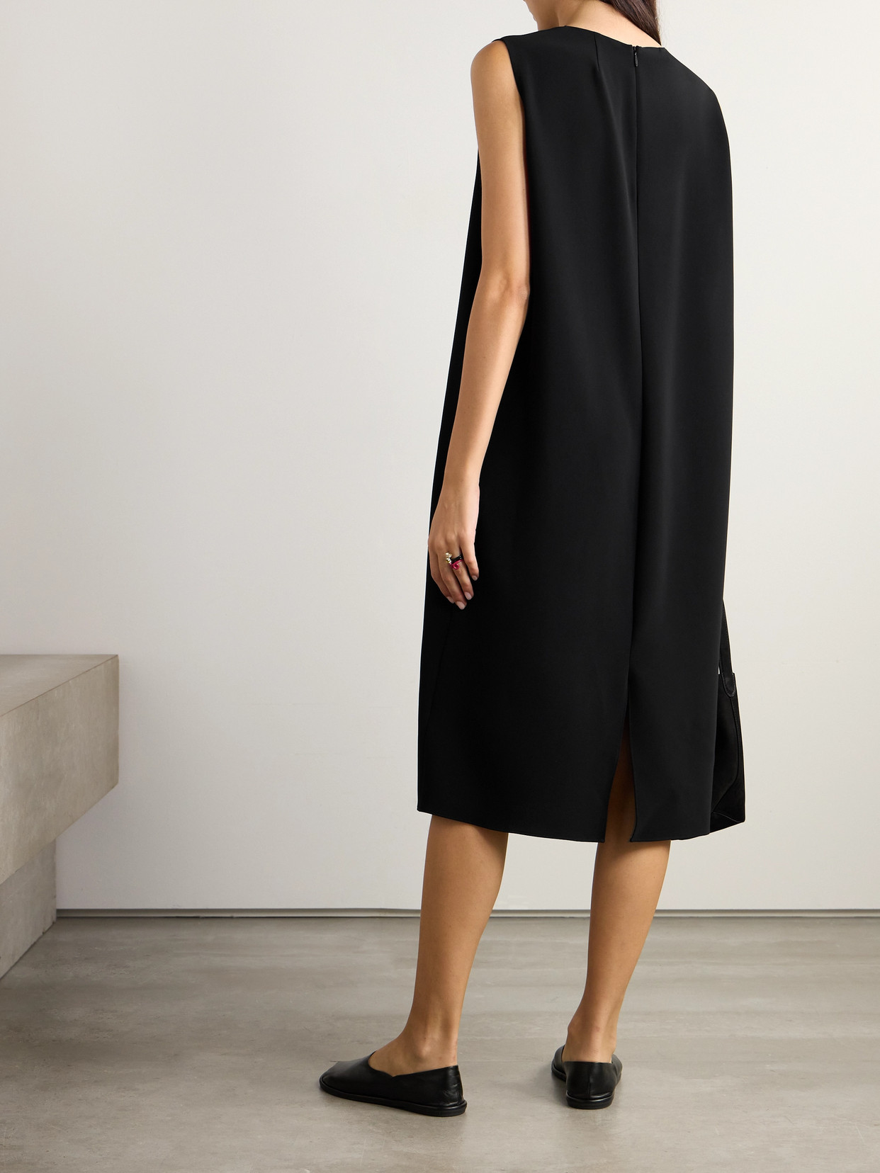 Shop The Row Essentials Mirna Crepe Midi Dress In Black