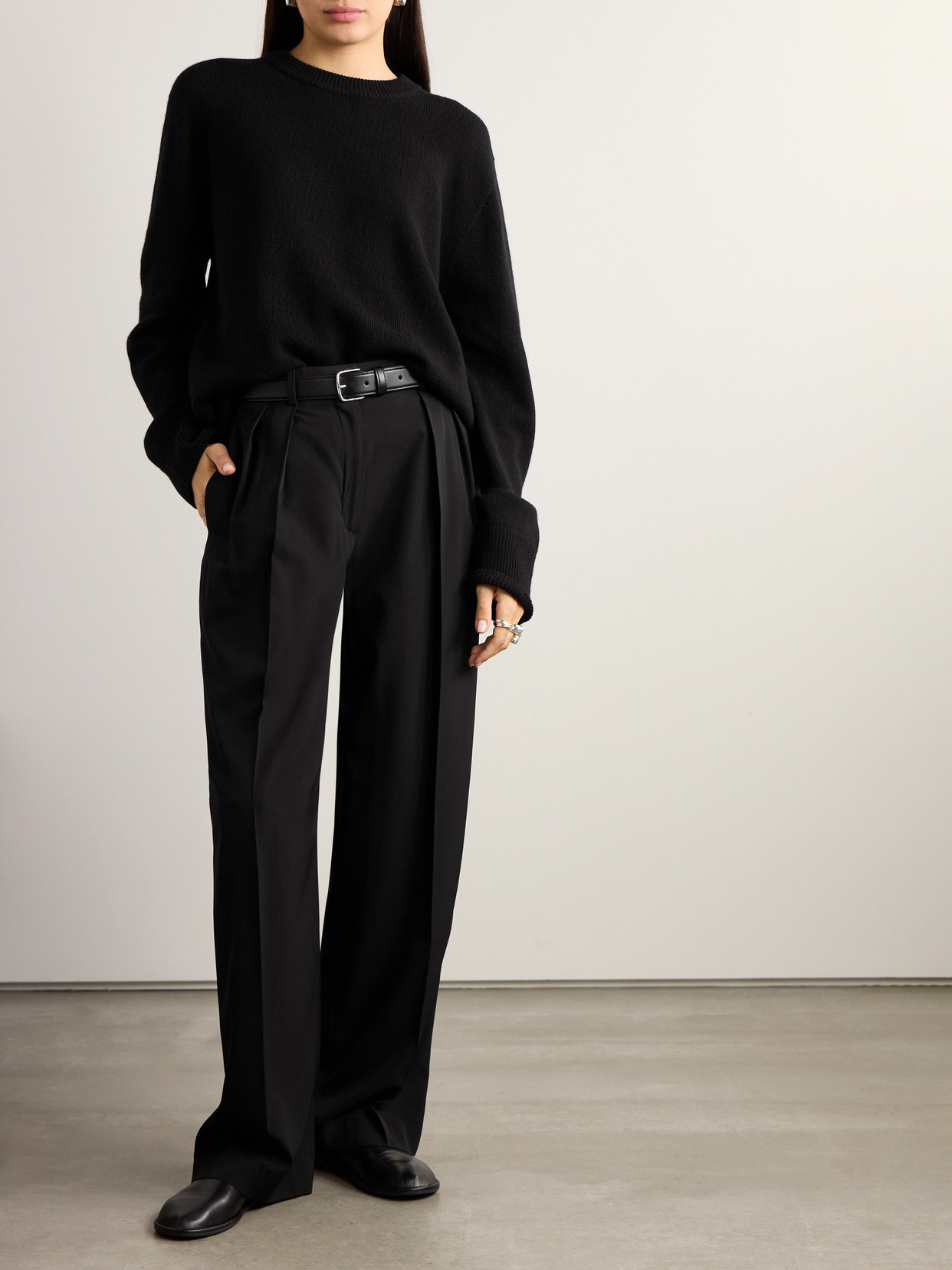 Shop The Row Essentials Igor Crepe Straight-leg Pants In Black