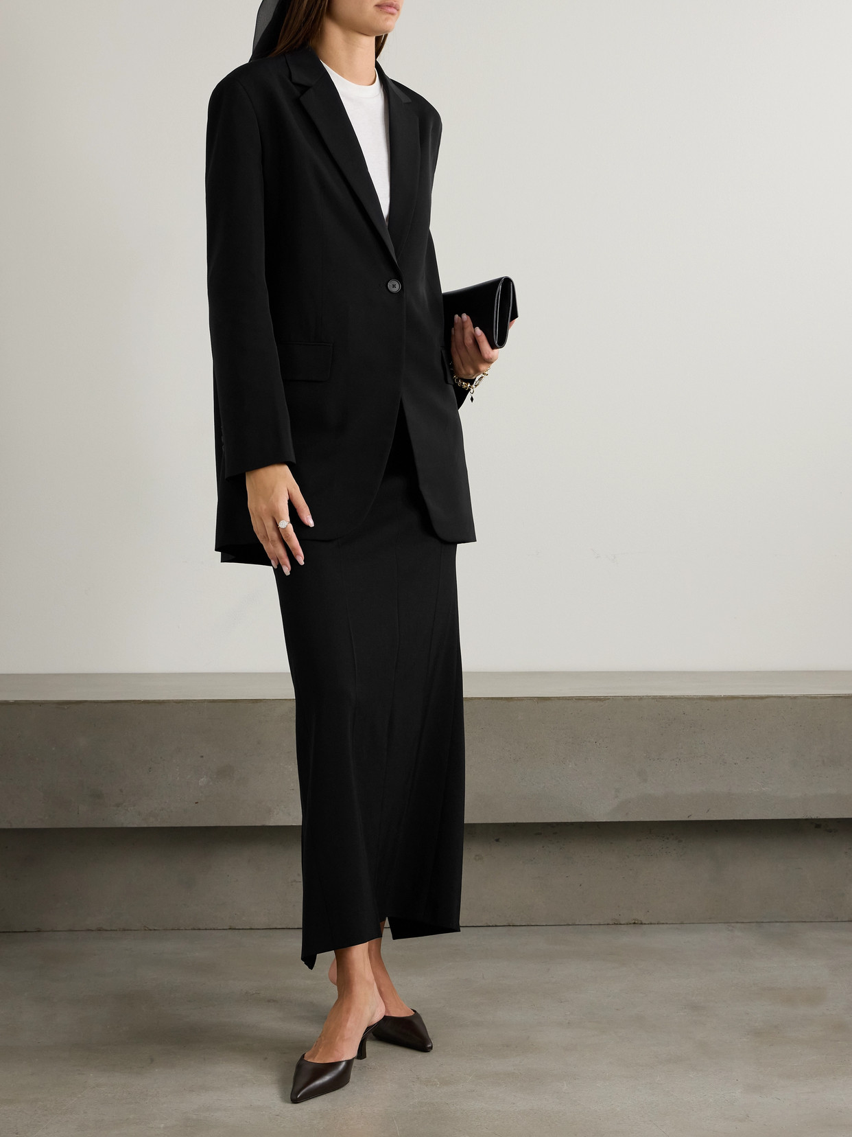 Shop The Row Obine Crepe Blazer In Black