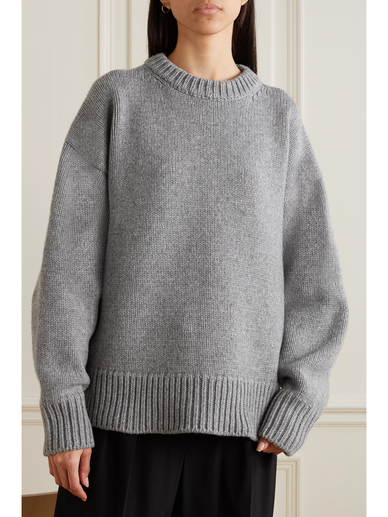 Shop The Row Essentials Ophelia Oversized Wool And Cashmere-blend Sweater In Gray