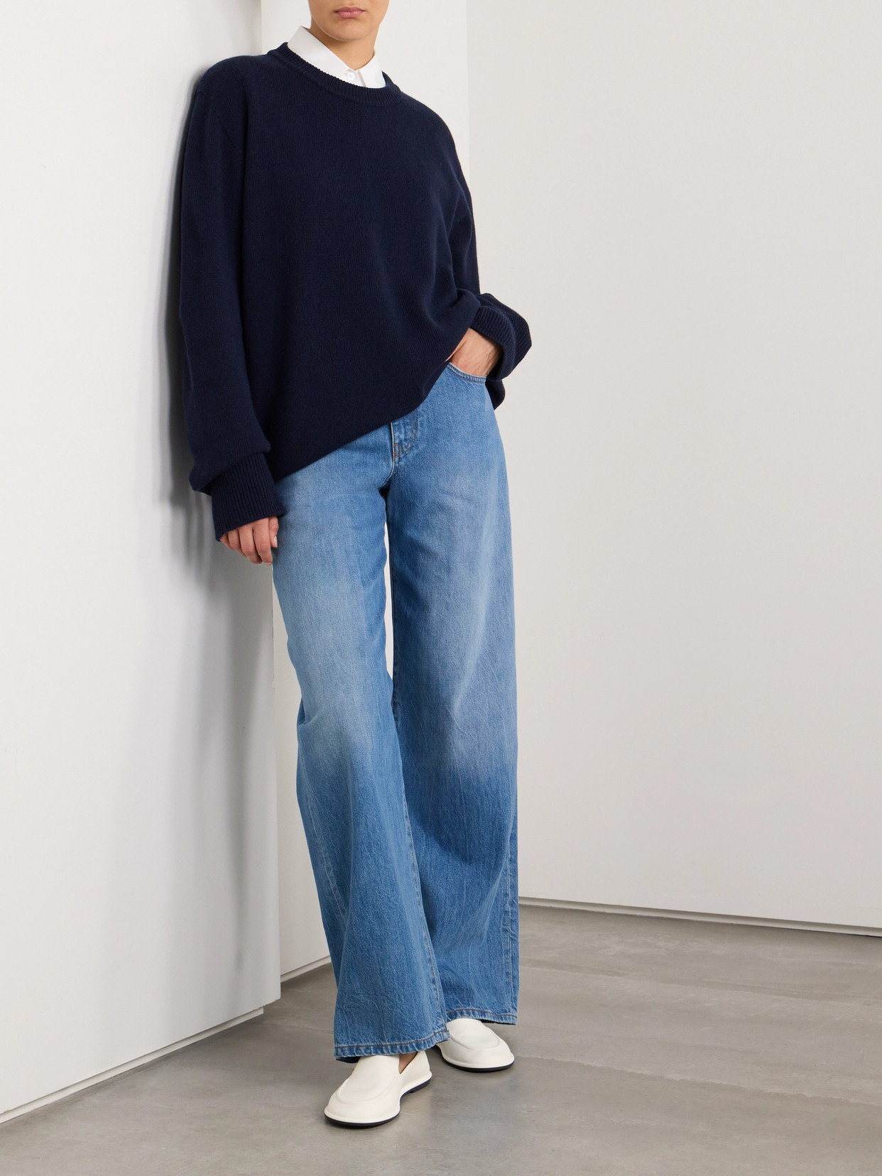 THE ROW ESSENTIALS EGLITTA BOYFRIEND JEANS