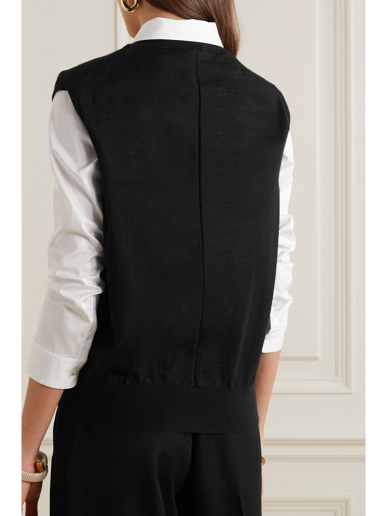 The Row Balham Cashmere Top In Black