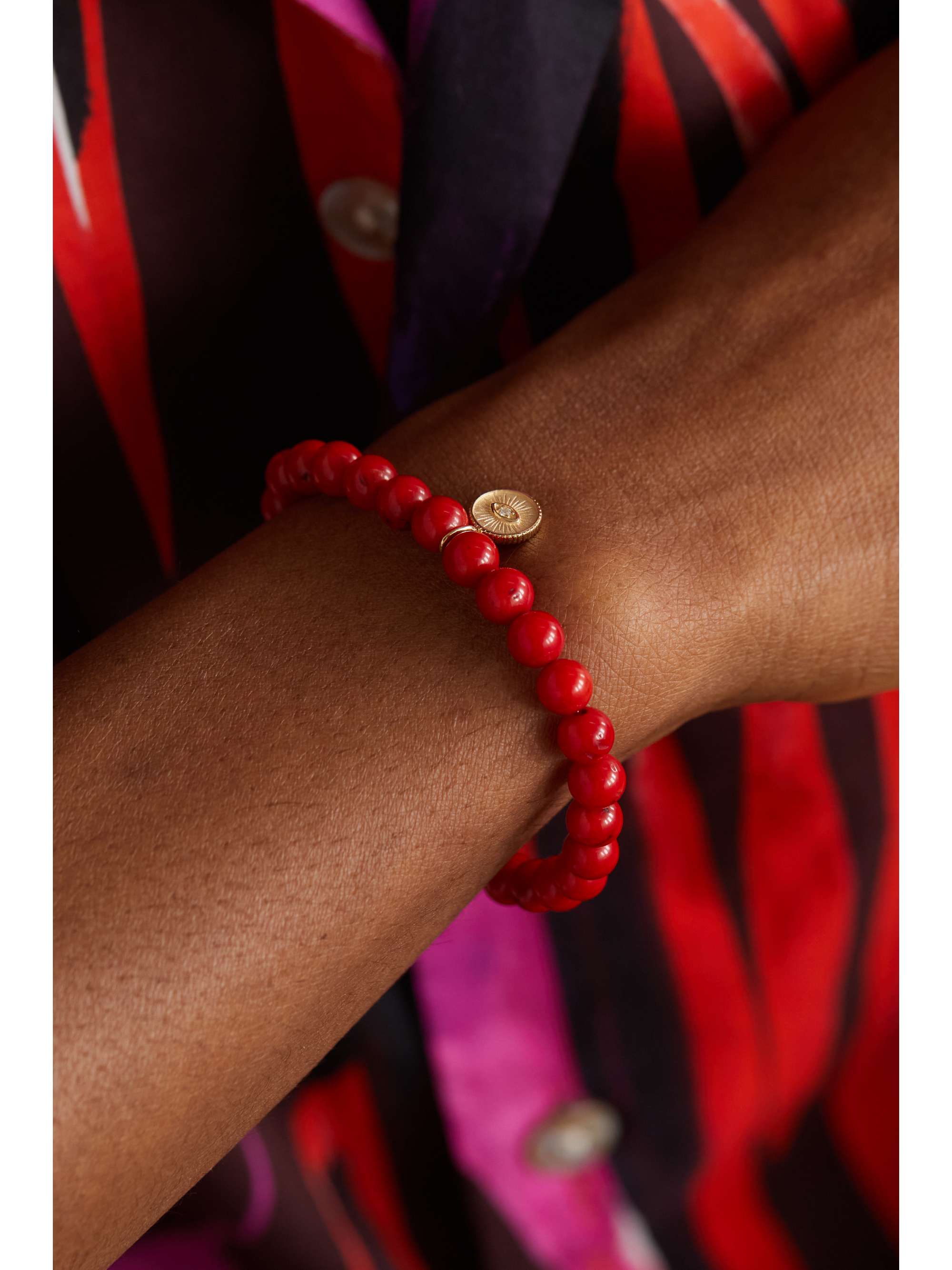 SYDNEY EVAN Lucky Cat 14-karat gold, coral and diamond bracelet