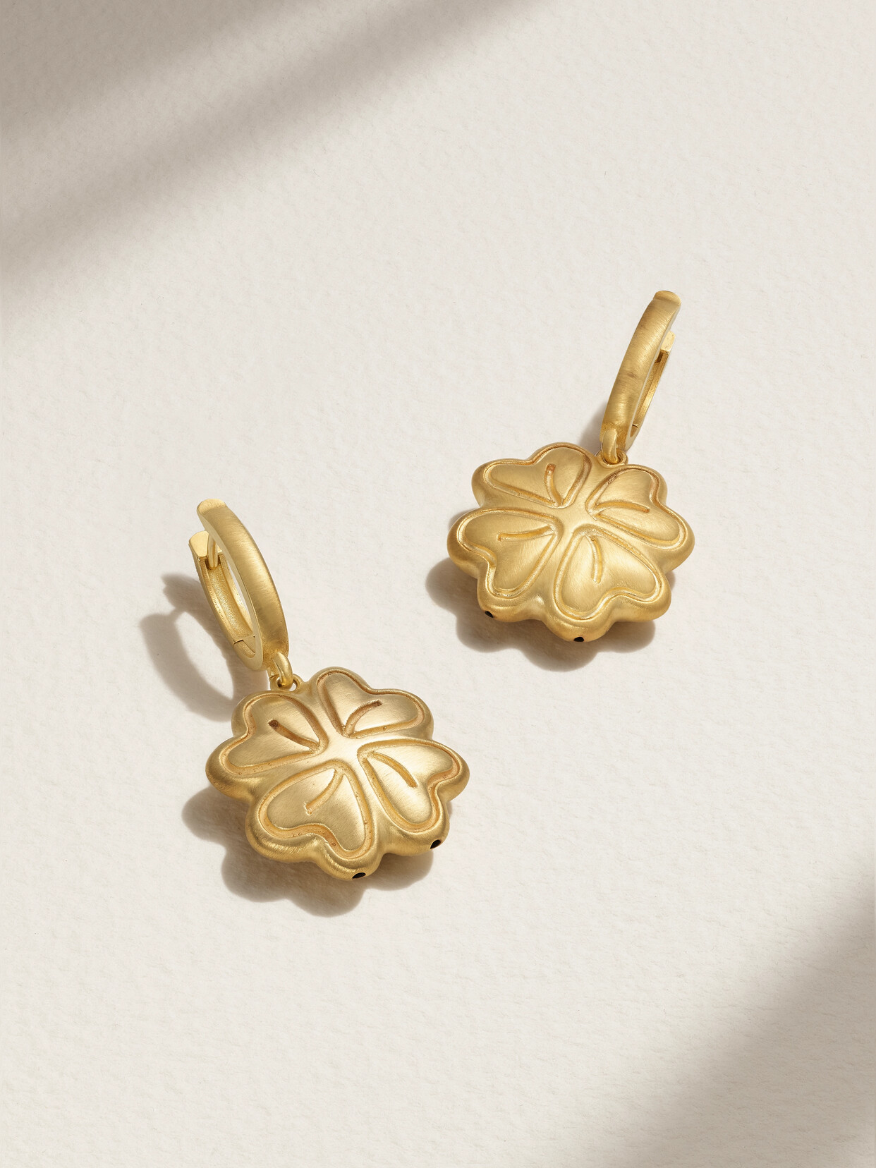 Lauren Rubinski Four Leaf Clover 14-karat Gold Earrings