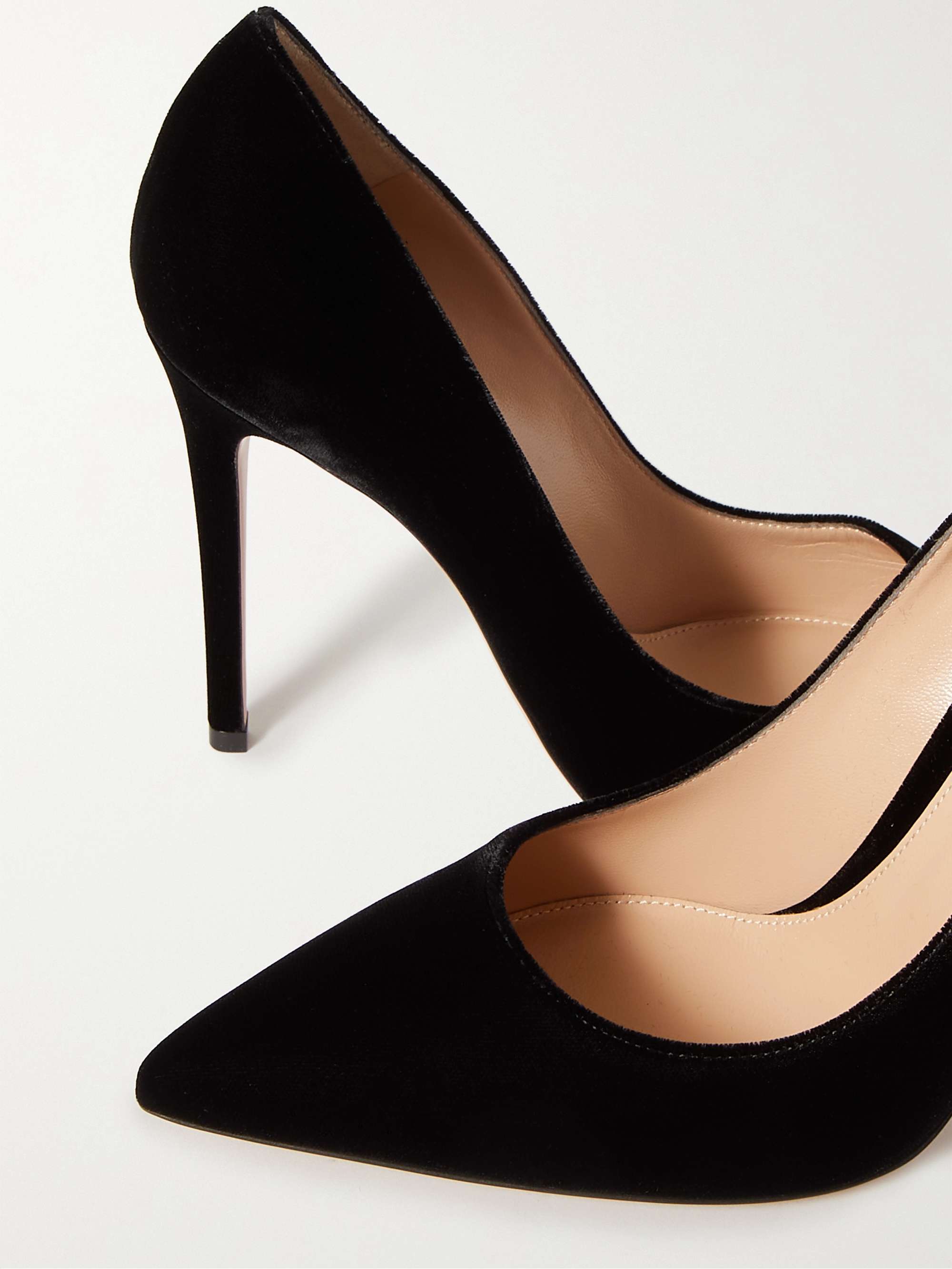 GIANVITO ROSSI Gianvito 105 velvet pumps