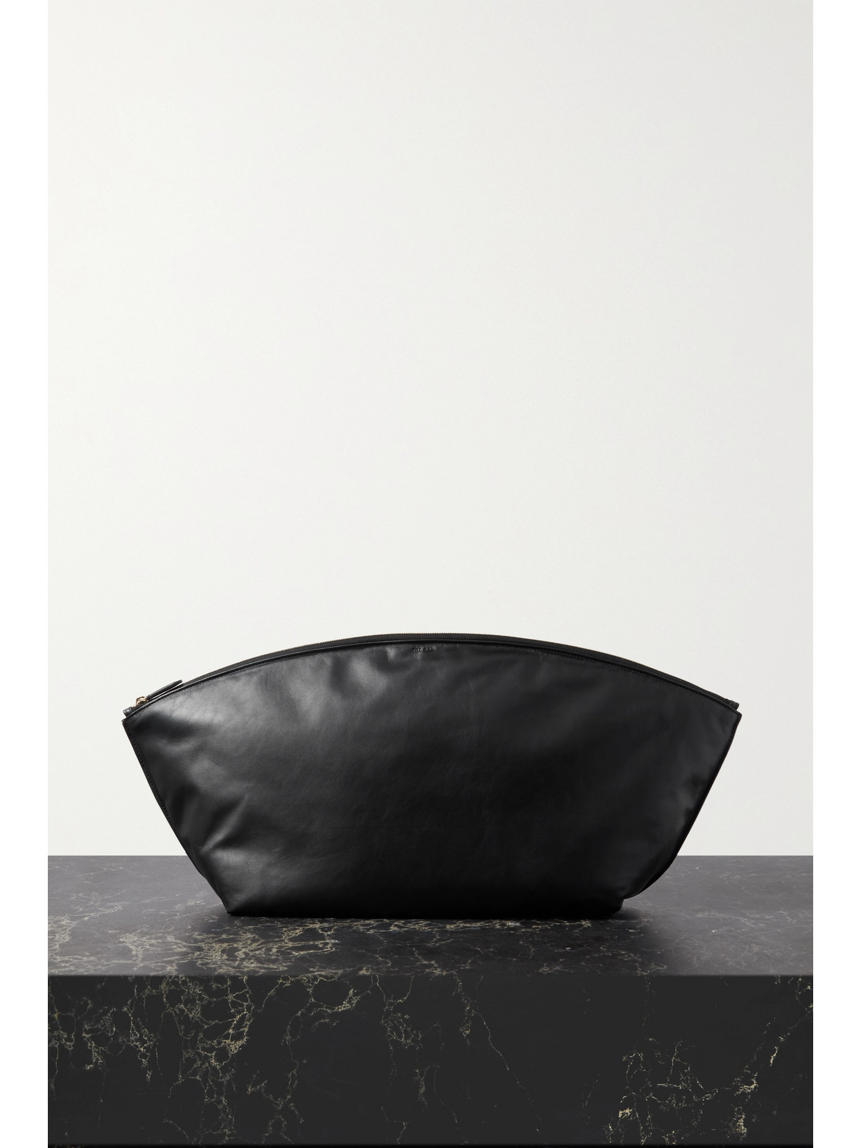 The Row - Dante Xl Oversized Leather Clutch - Black