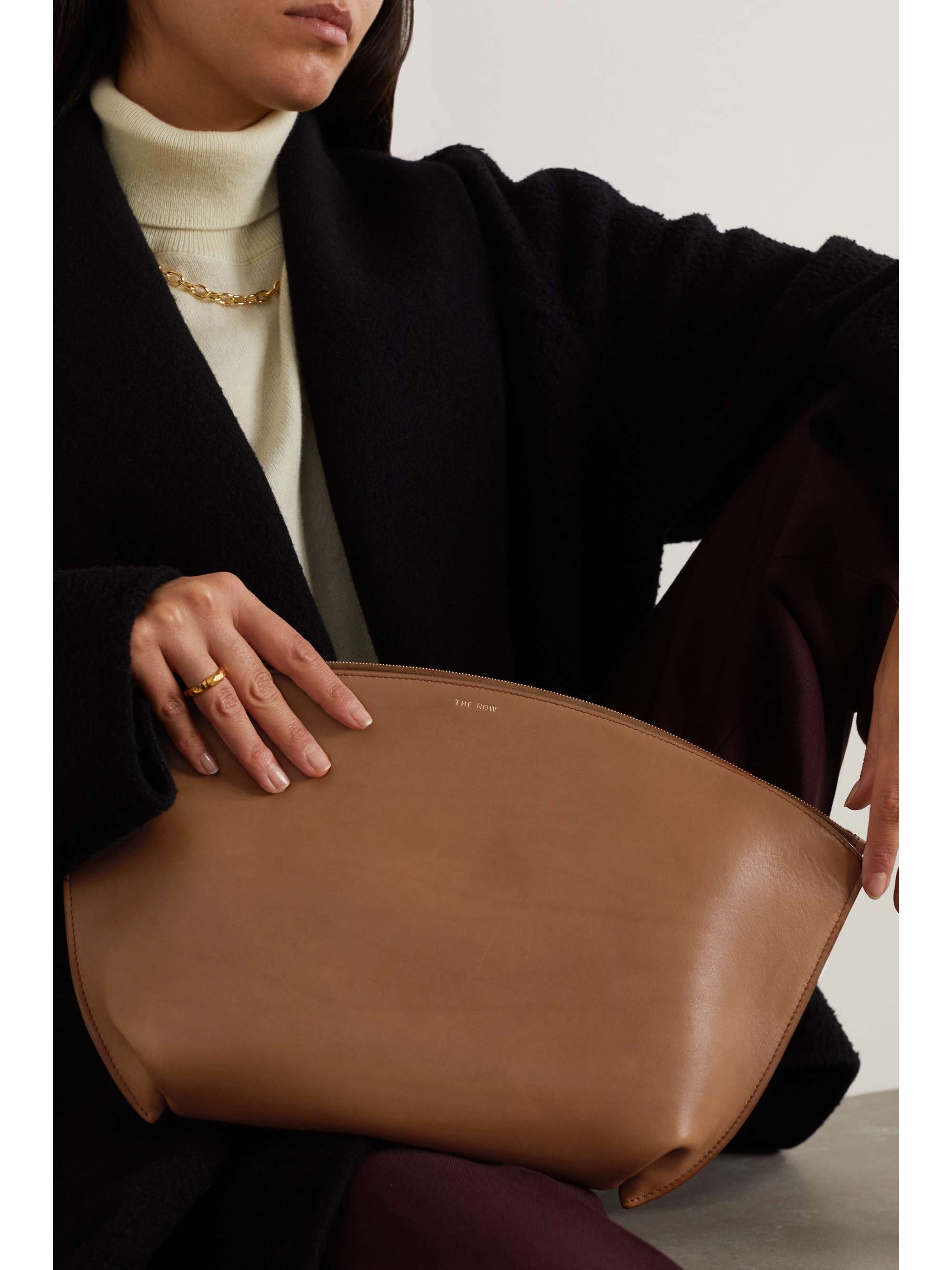 Glove Small Leather Clutch atelieryuwa.ciao.jp