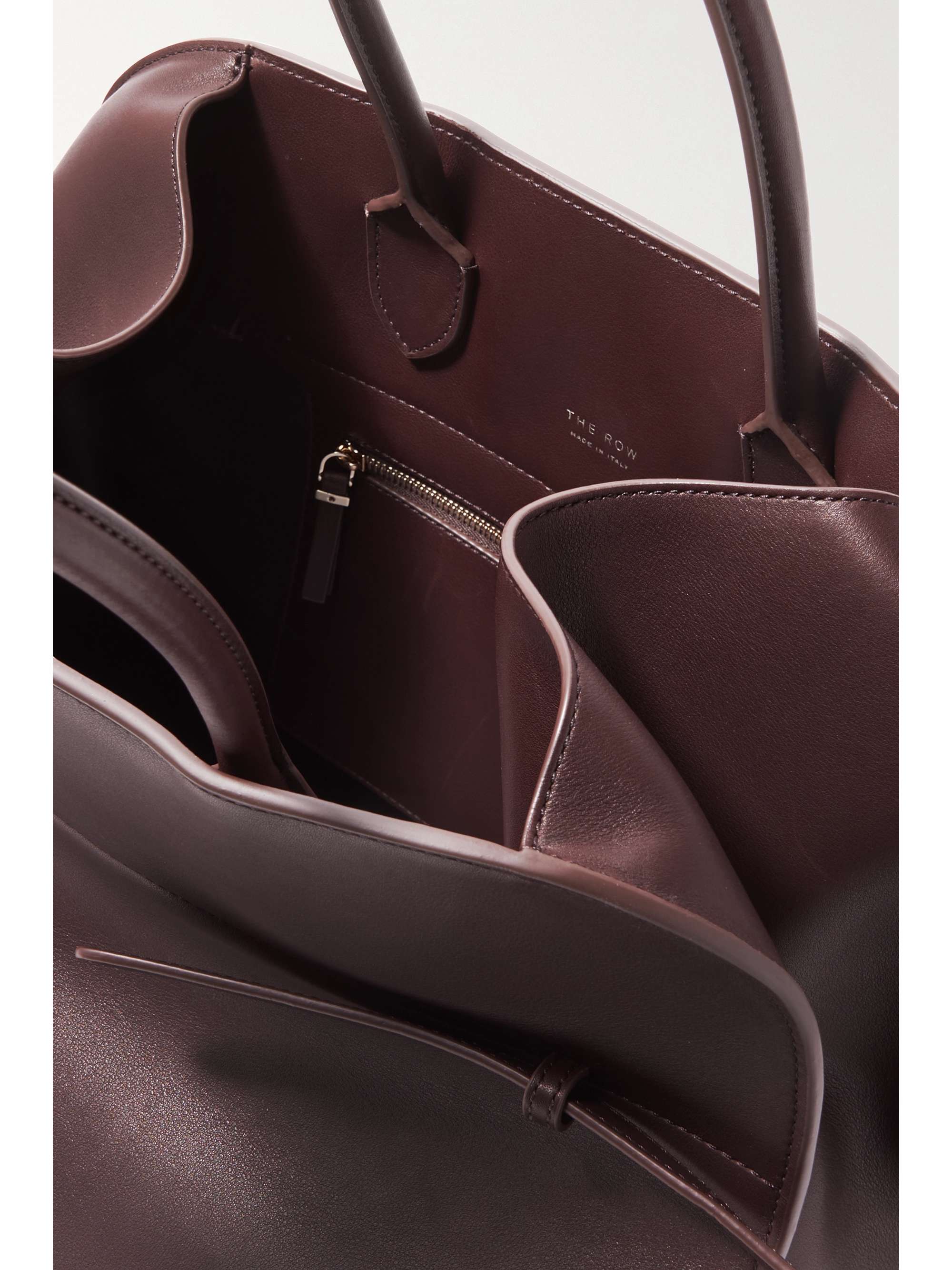 THE ROW Margaux 15 Tote aus Leder mit Schnallen
