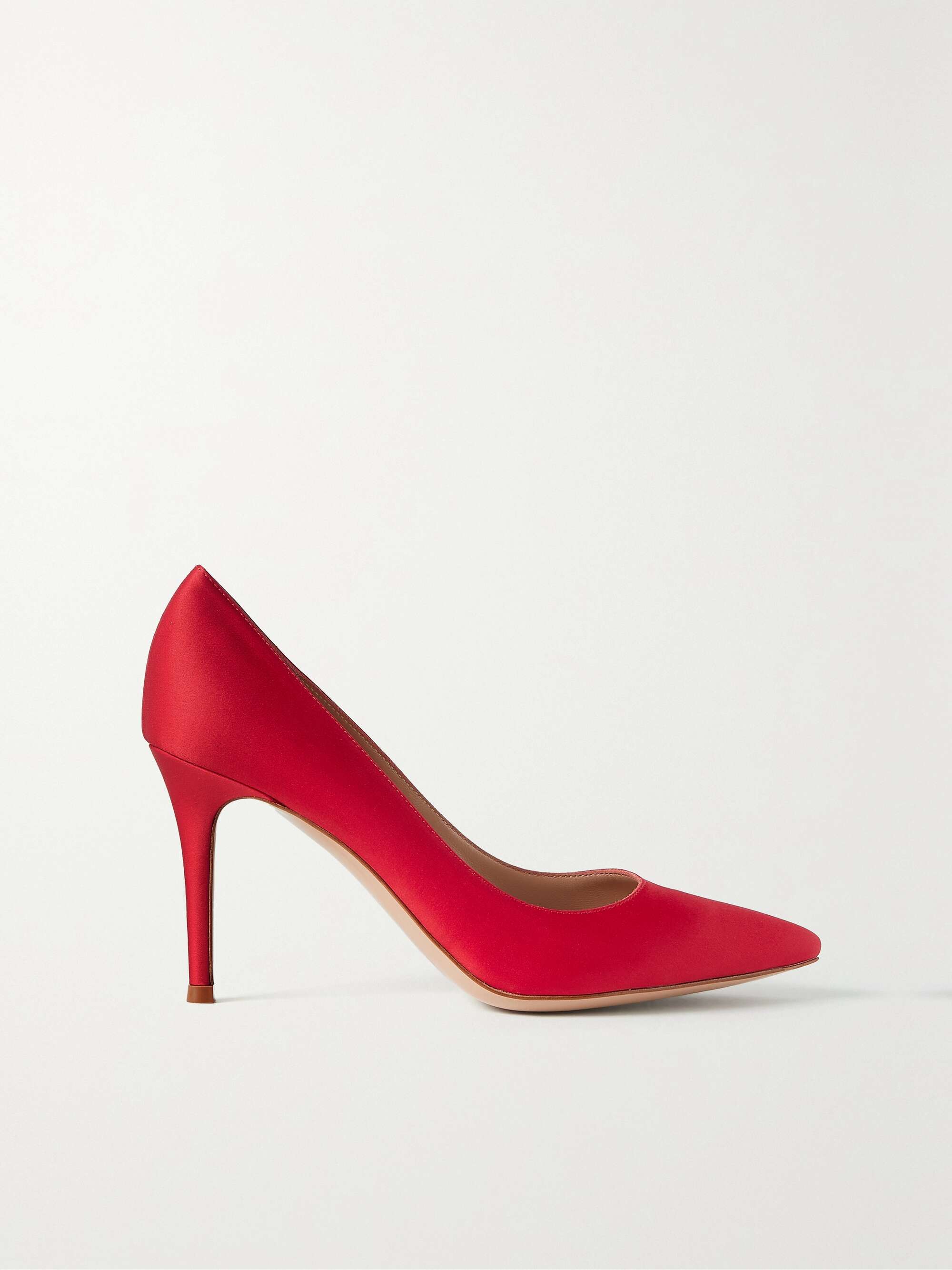 Gianvito rossi deals red pumps