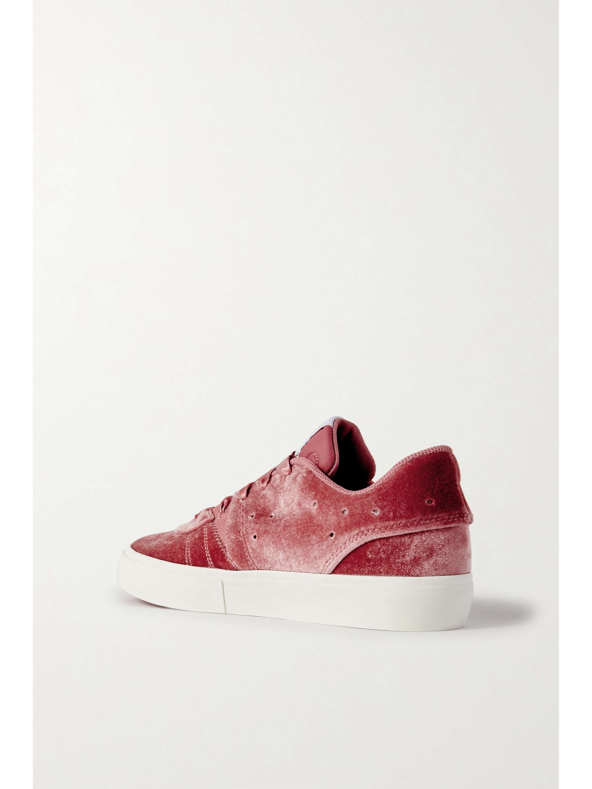 NIKE Jordan Series .05 velour sneakers